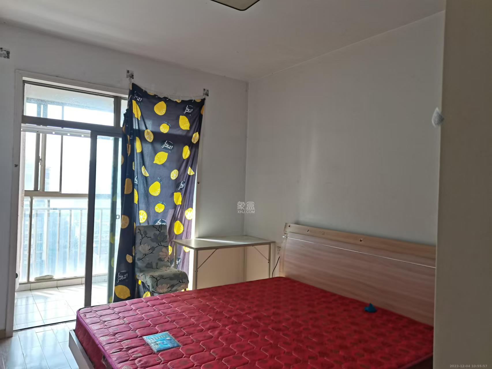 层上观邸 3室2厅1卫 1900.0元/月 层上观邸 3室2厅1卫 1900.0元/月室内图