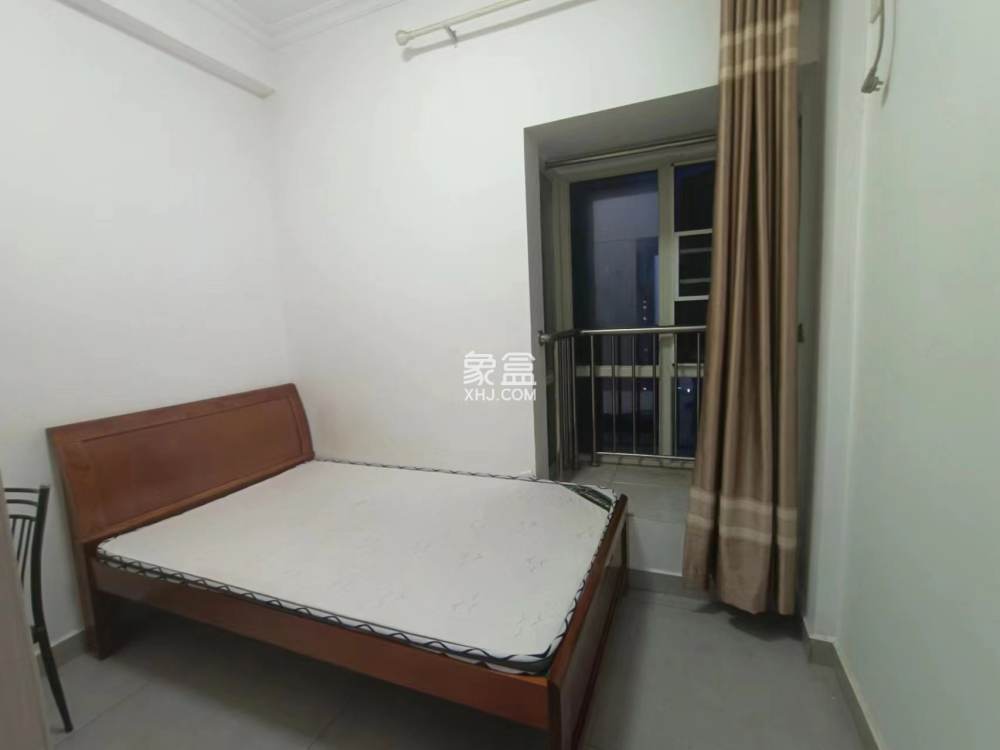 庐山一号 2室2厅1卫 1700.0元/月 庐山一号 2室2厅1卫 1700.0元/月室内图