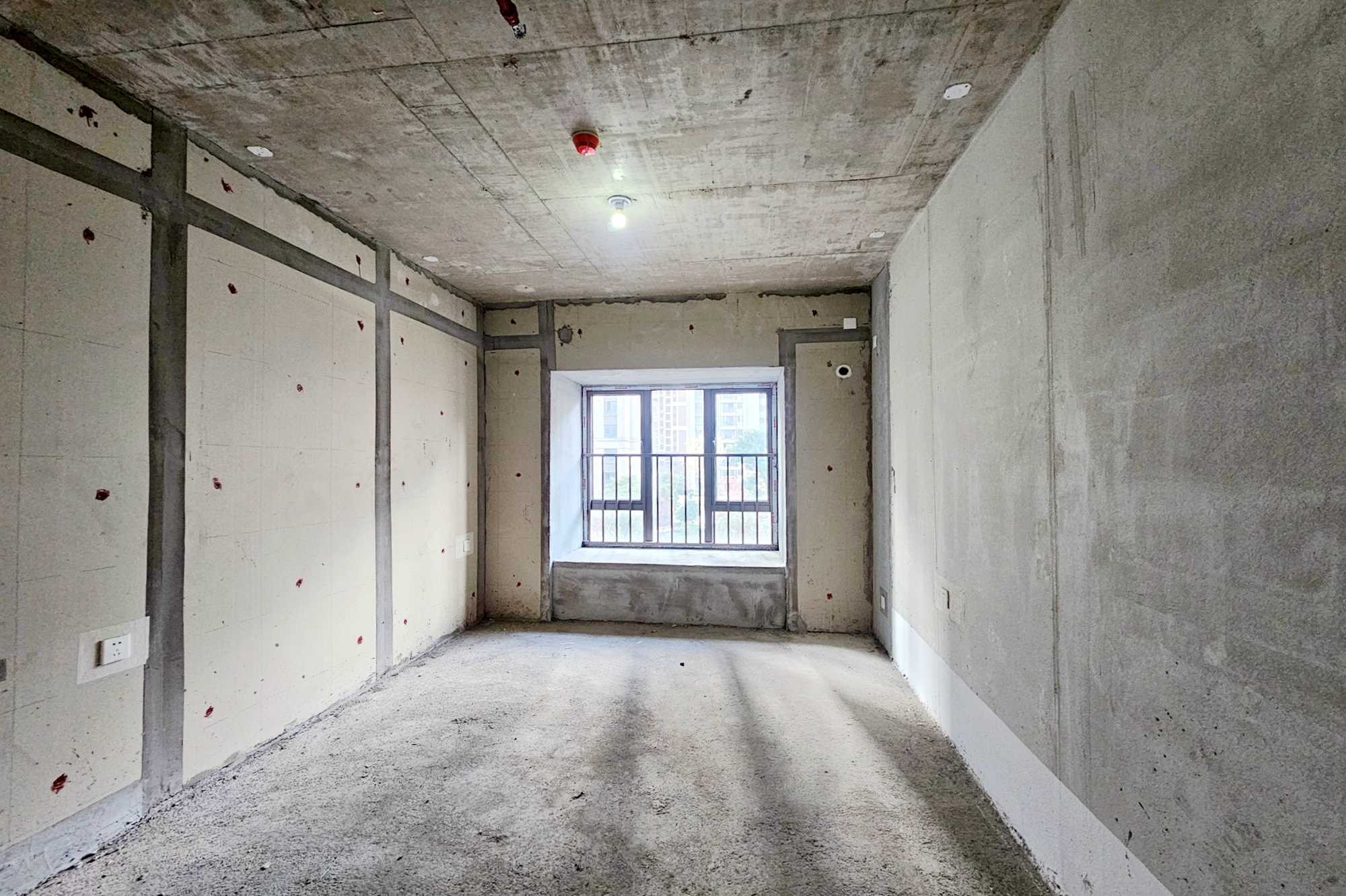 阳光城尚东湾凌云府 3室2厅1卫 105.0万 阳光城尚东湾凌云府 3室2厅1卫 105.0万其他