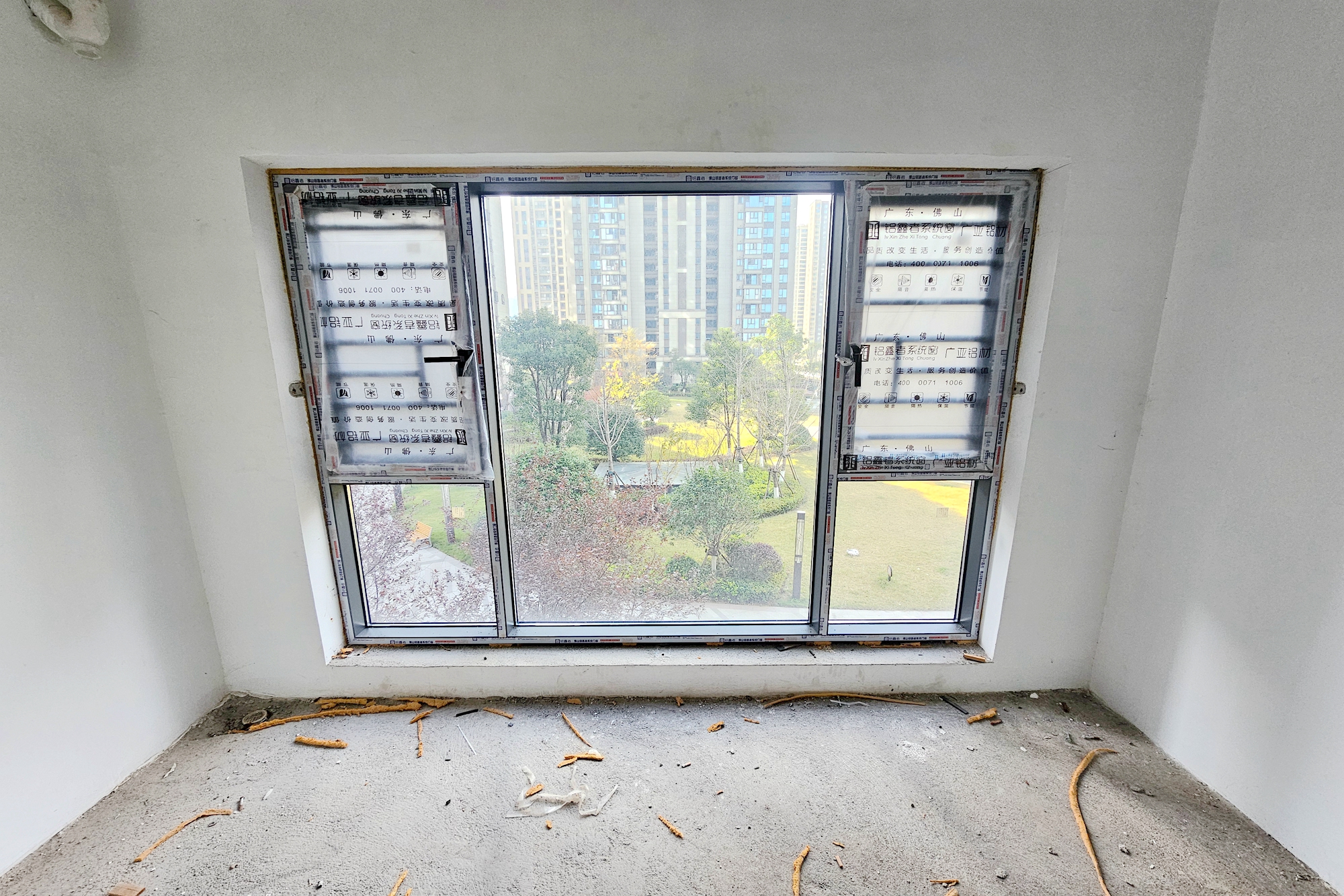 阳光城尚东湾凌云府 3室2厅1卫 105.0万 阳光城尚东湾凌云府 3室2厅1卫 105.0万其他