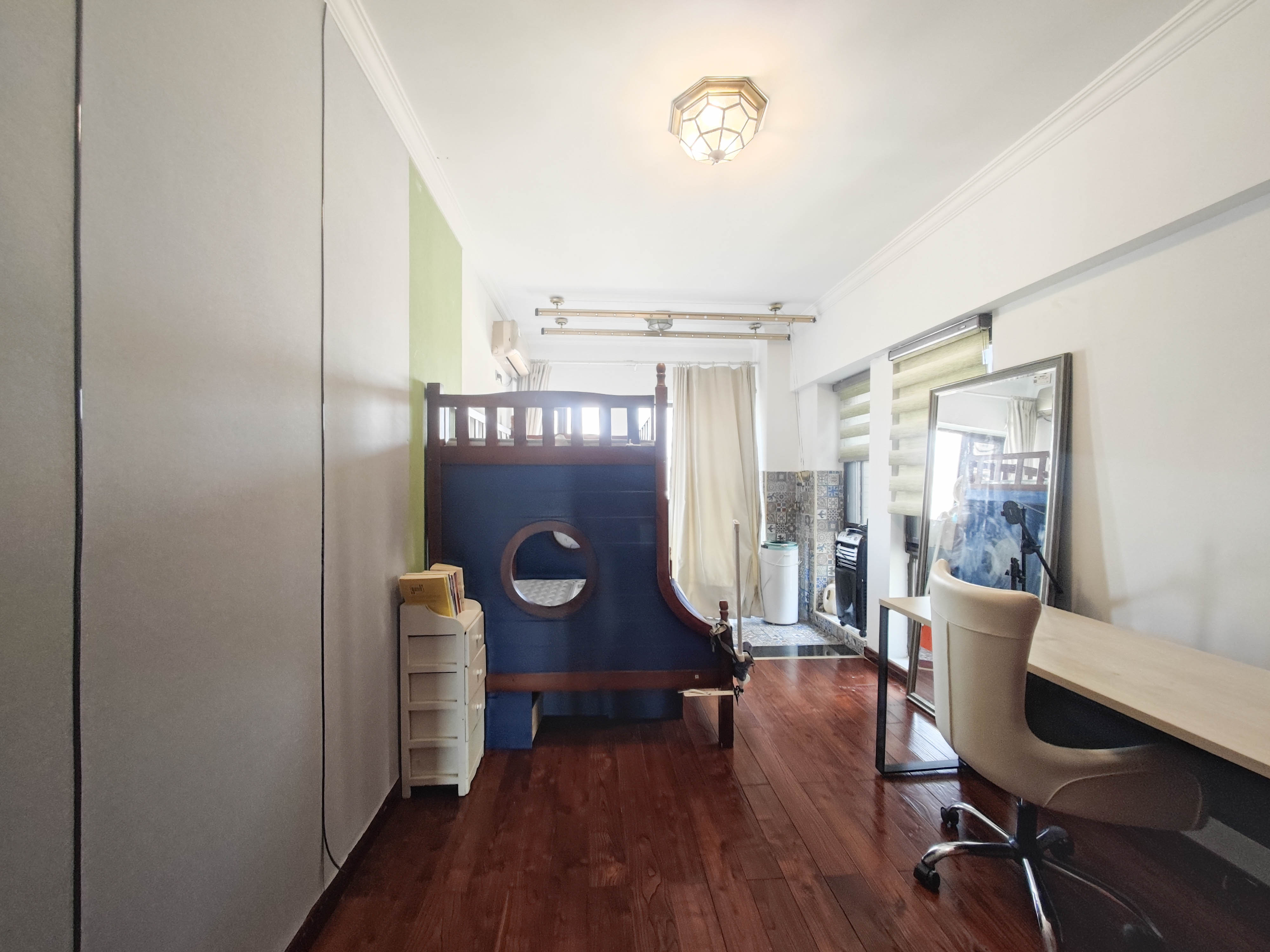 地泰御和苑 2室2厅2卫 98.0万 地泰御和苑 2室2厅2卫 98.0万卧室