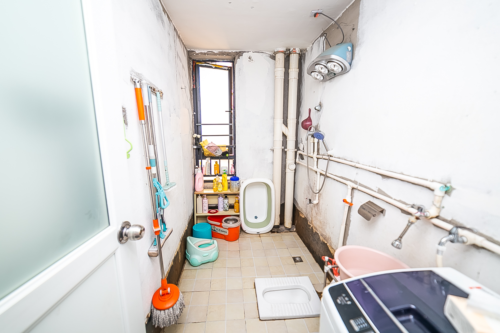 荣悦台 3室2厅2卫 176.8万 荣悦台 3室2厅2卫 176.8万卫生间