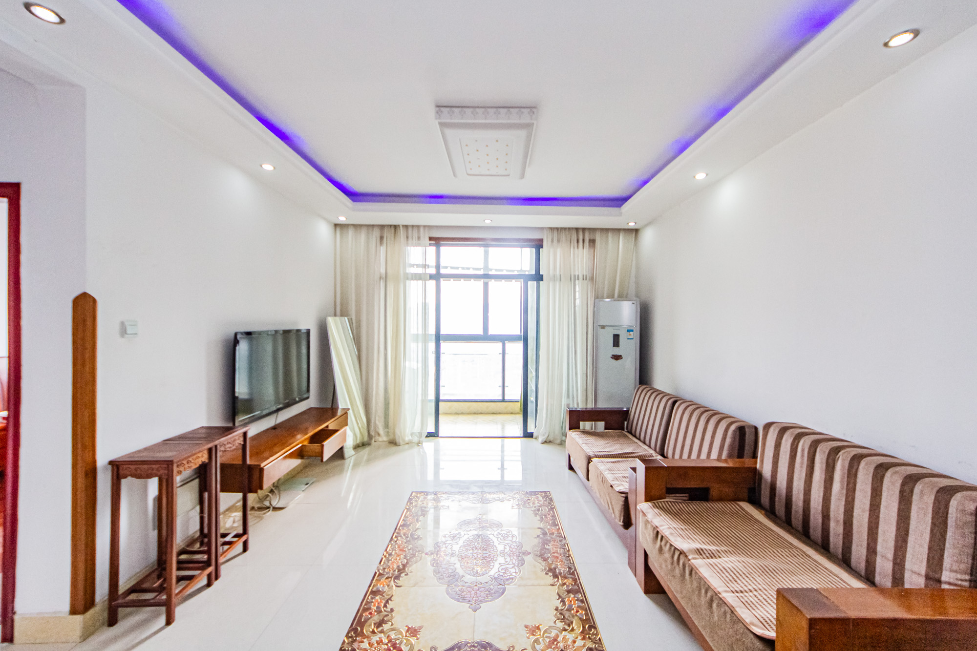 湘江世纪城赏江苑  2室2厅1卫    69.0万 湘江世纪城赏江苑  2室2厅1卫    69.0万