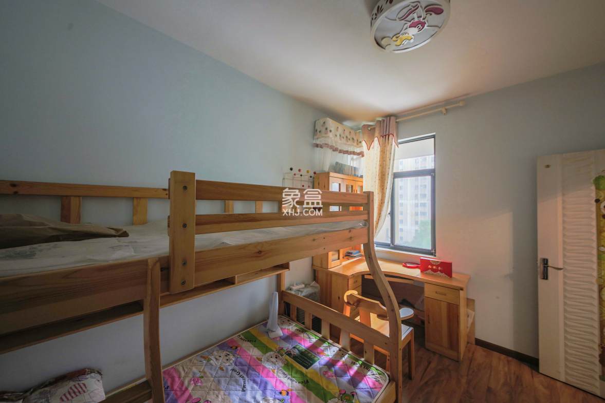 青园 3室2厅1卫 82.0万 青园 3室2厅1卫 82.0万卧室