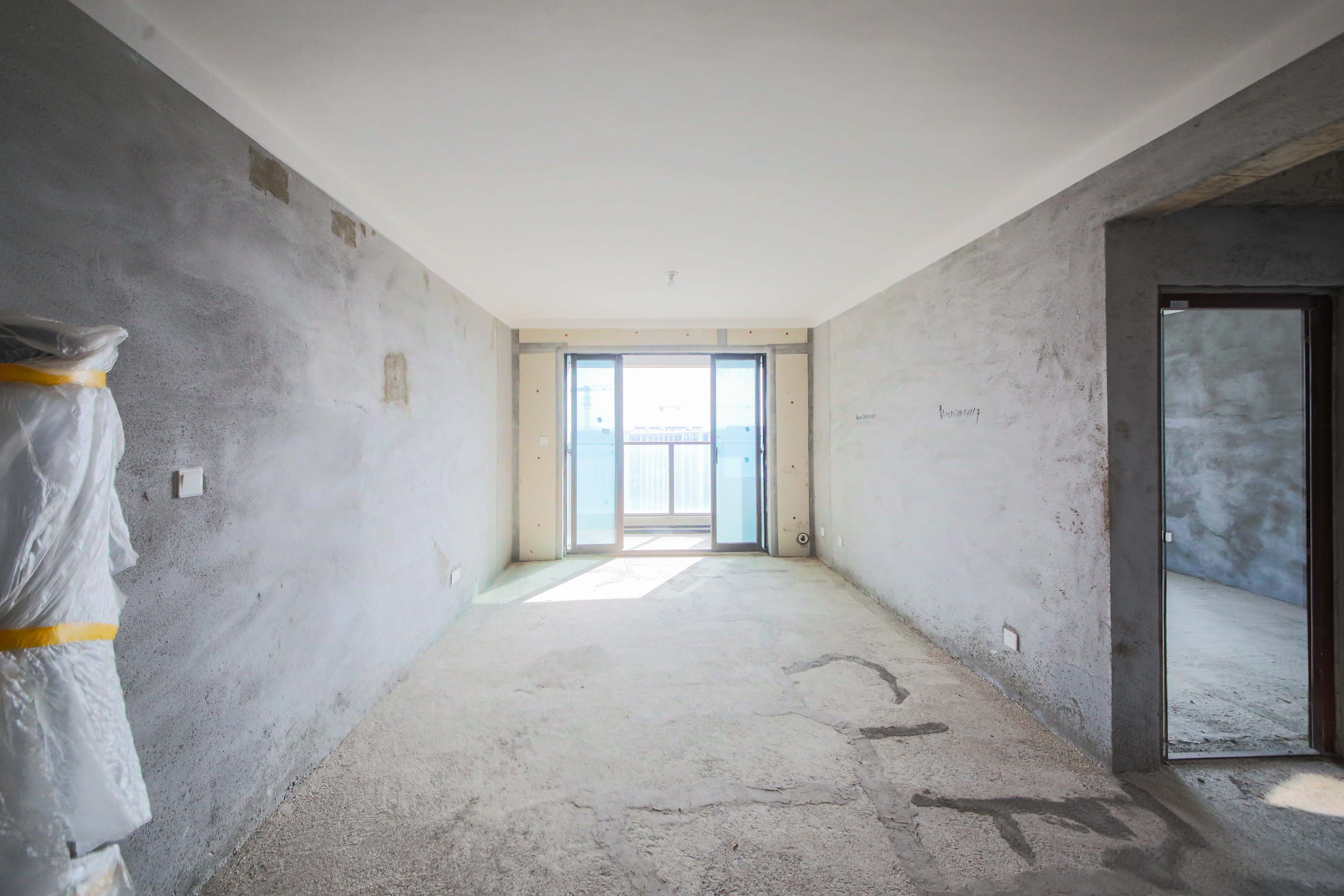 天城国际广场  3室2厅1卫    139.8万 天城国际广场  3室2厅1卫    139.8万