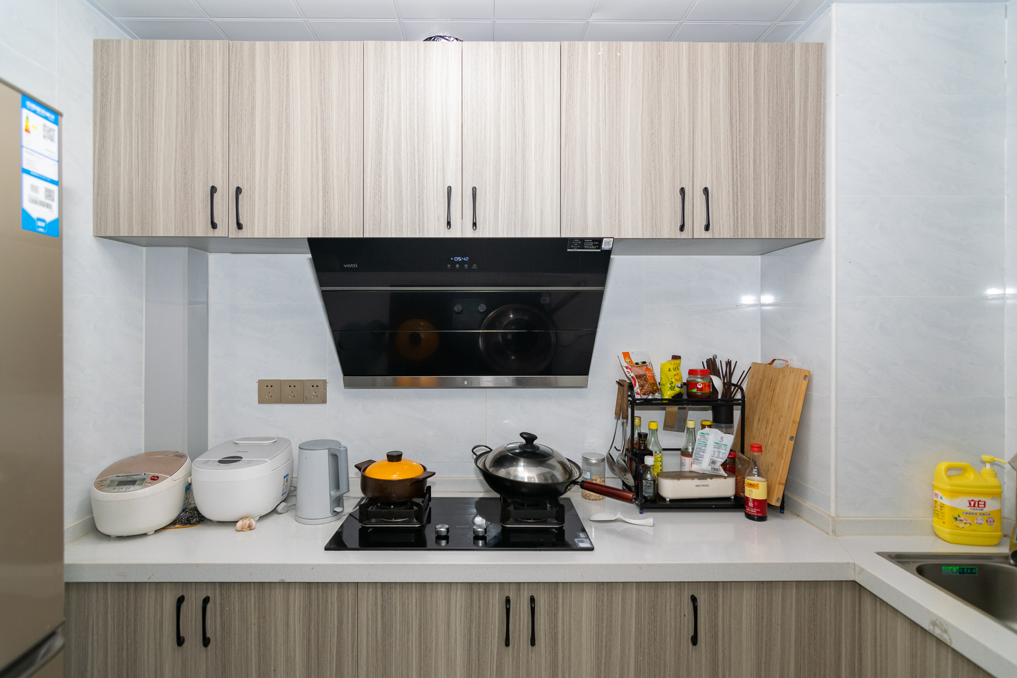 美的翰城  3室2厅1卫    65.0万厨房