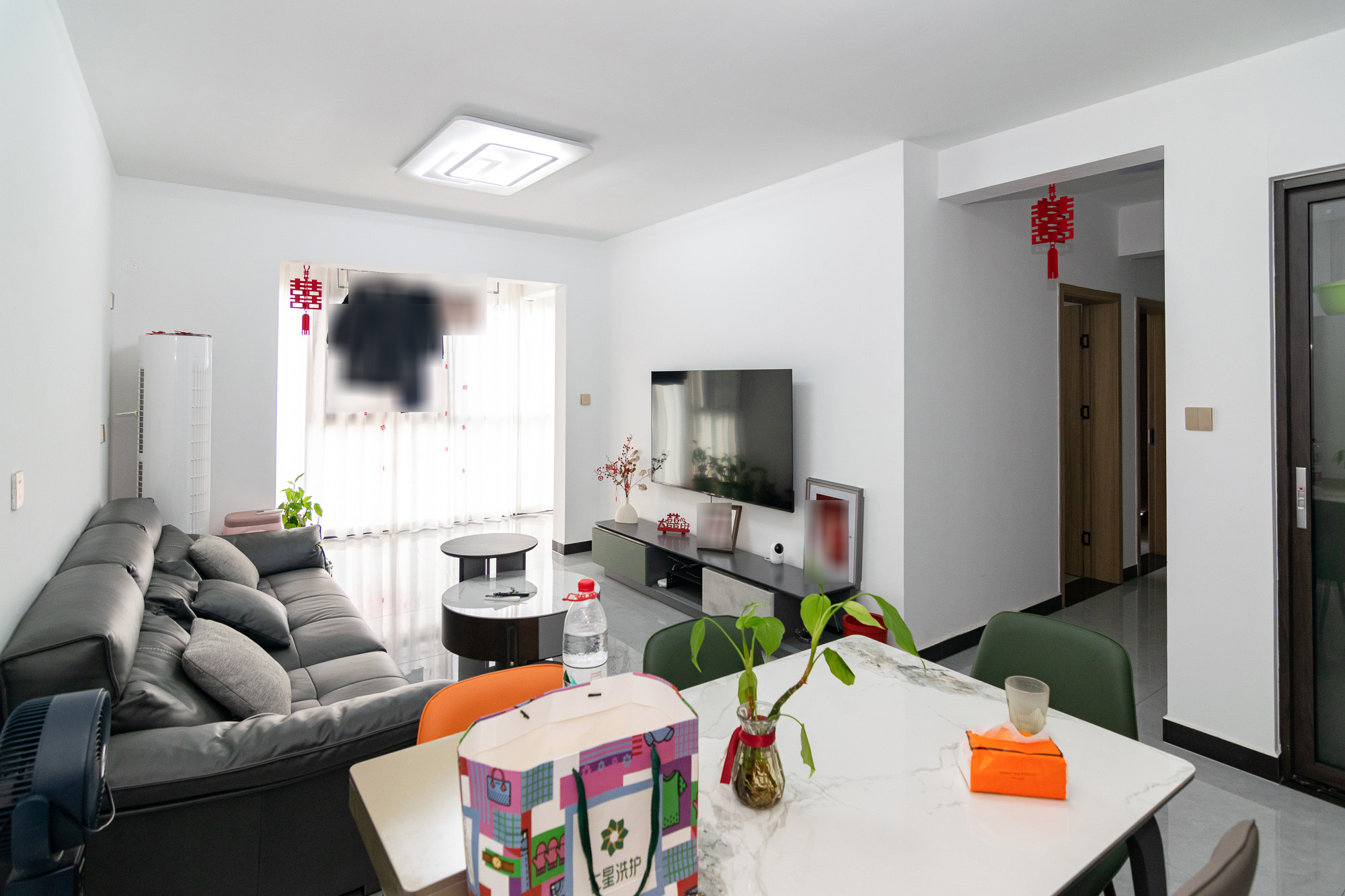 美的翰城  3室2厅1卫    65.0万 美的翰城  3室2厅1卫    65.0万客厅