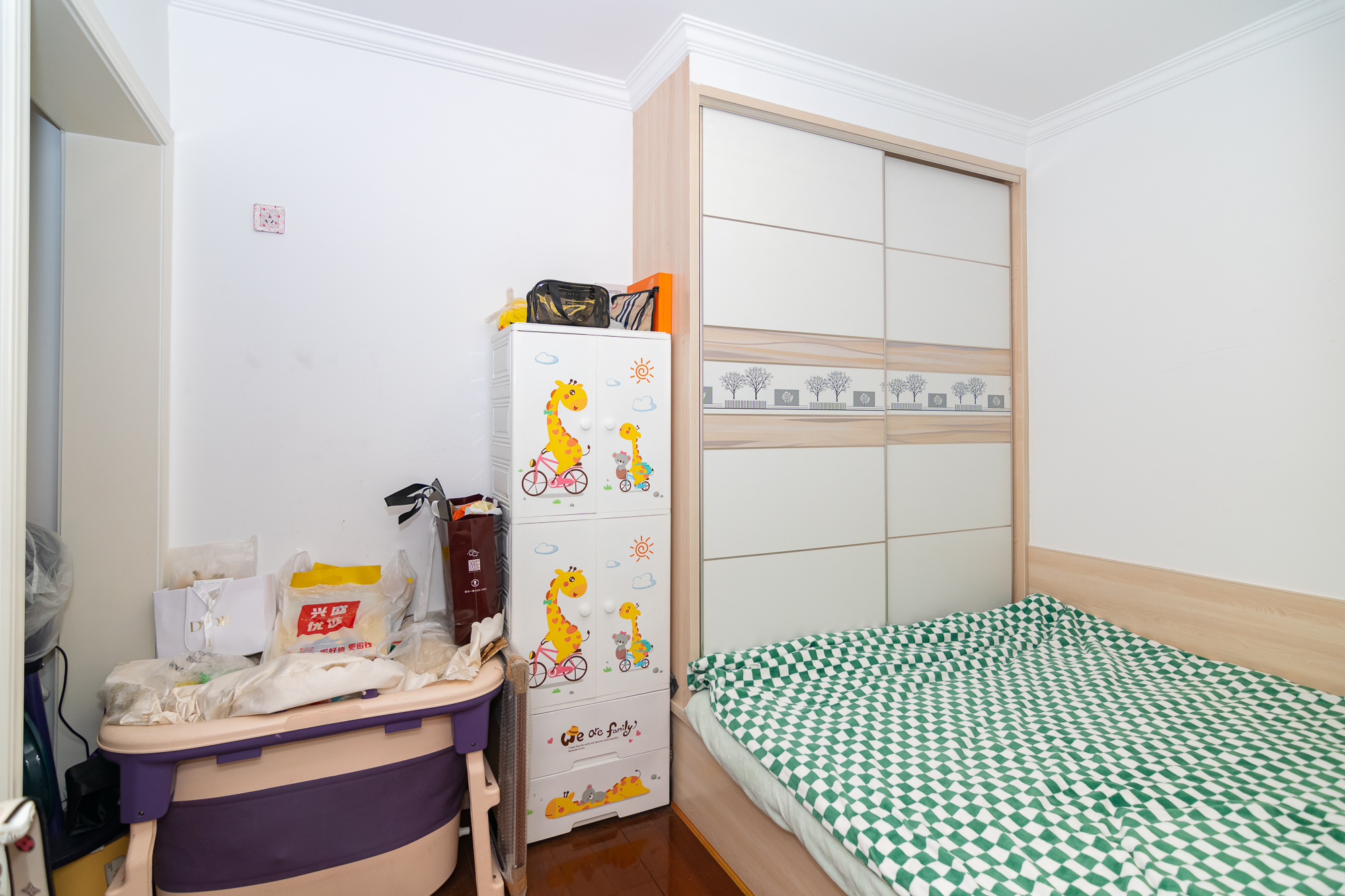 澳海澜庭 2室2厅1卫 63.0万 澳海澜庭 2室2厅1卫 63.0万卧室