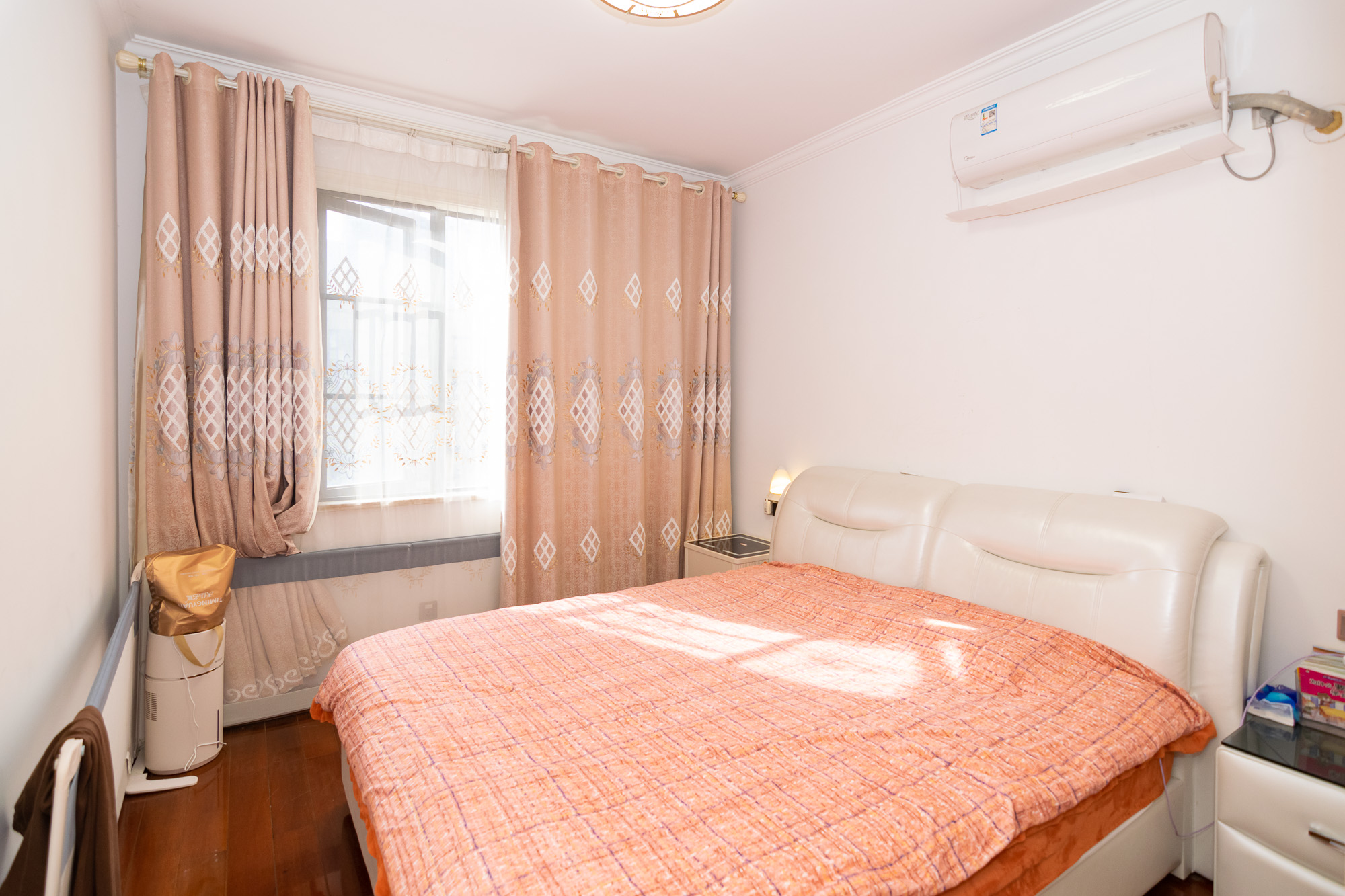 澳海澜庭 2室2厅1卫 63.0万 澳海澜庭 2室2厅1卫 63.0万卧室