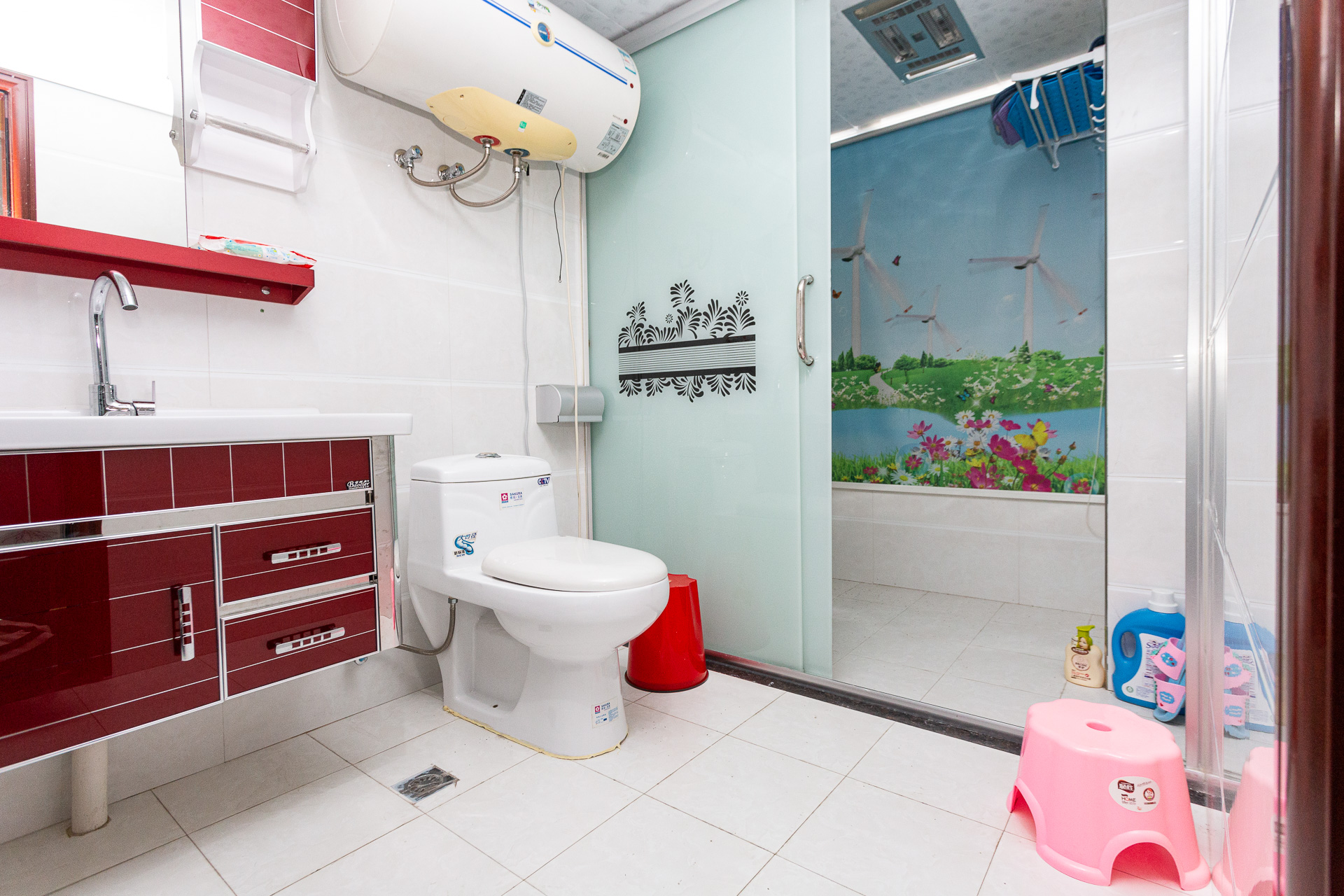 勤诚达新界  4室2厅2卫    125.0万卫生间