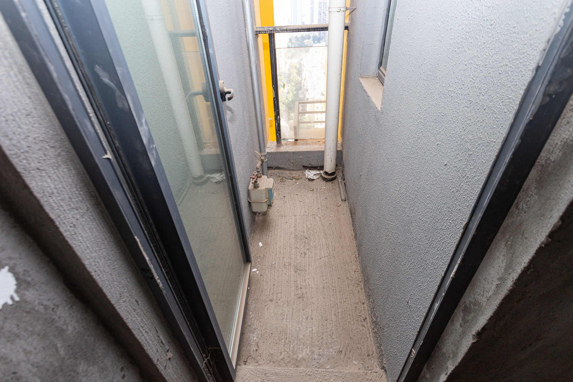 勤诚达新界  3室2厅1卫    69.8万 勤诚达新界  3室2厅1卫    69.8万阳台