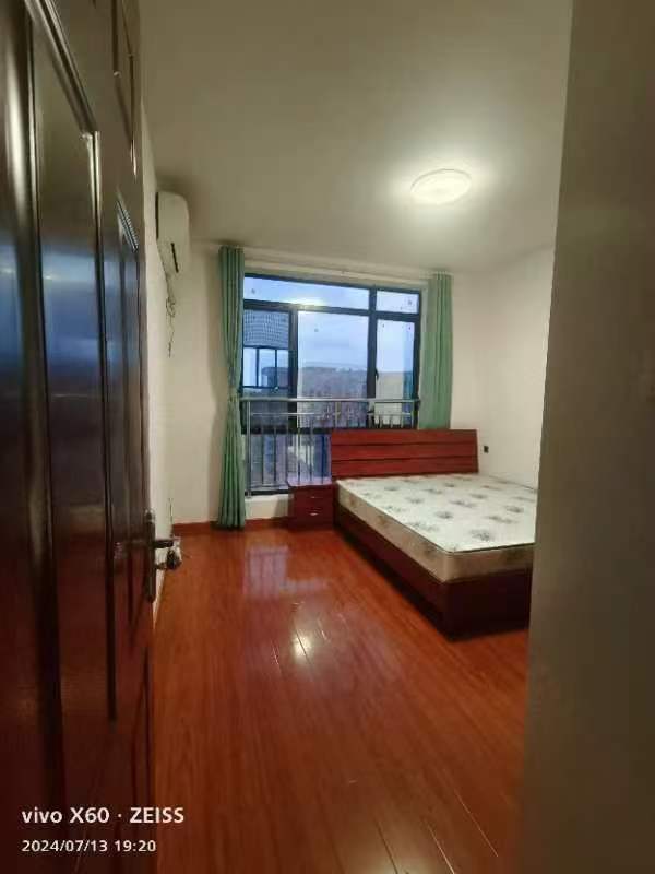 金谷豪庭 4室1厅2卫 1700.0元/月 金谷豪庭 4室1厅2卫 1700.0元/月室内图