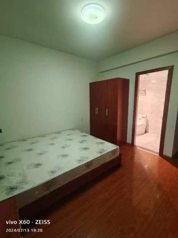 金谷豪庭 4室1厅2卫 1700.0元/月 金谷豪庭 4室1厅2卫 1700.0元/月室内图