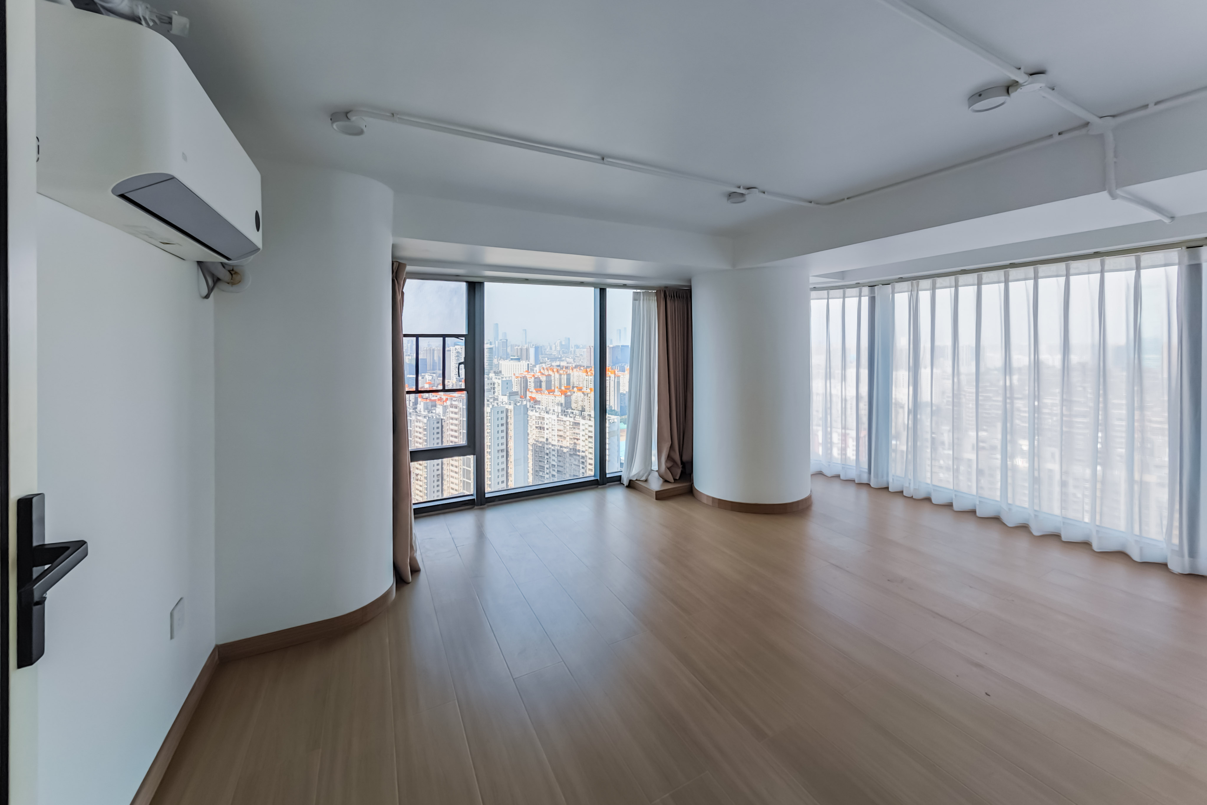 京武浪琴山三期(京武中心)  2室2厅1卫    99.0万 京武浪琴山三期(京武中心)  2室2厅1卫    99.0万其他