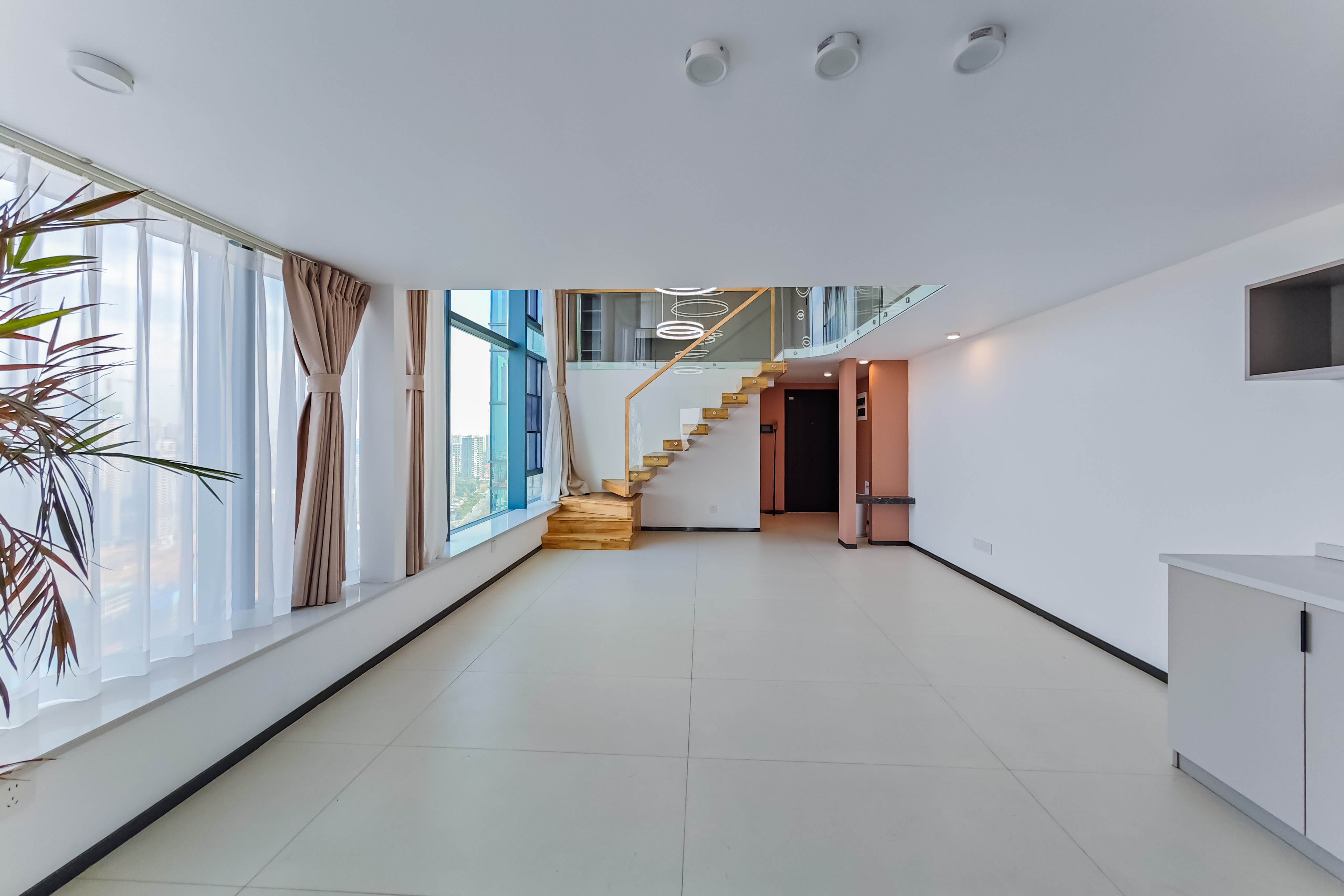 京武浪琴山三期(京武中心)  2室2厅1卫    99.0万 京武浪琴山三期(京武中心)  2室2厅1卫    99.0万客厅