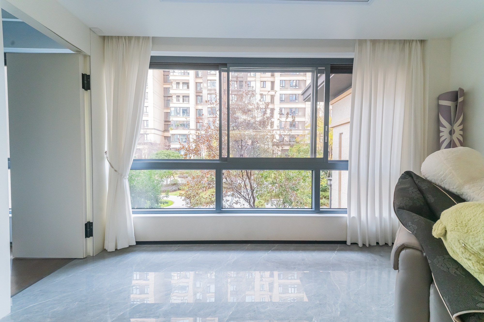 中交建发松雅院  3室2厅2卫    152.0万 中交建发松雅院  3室2厅2卫    152.0万阳台