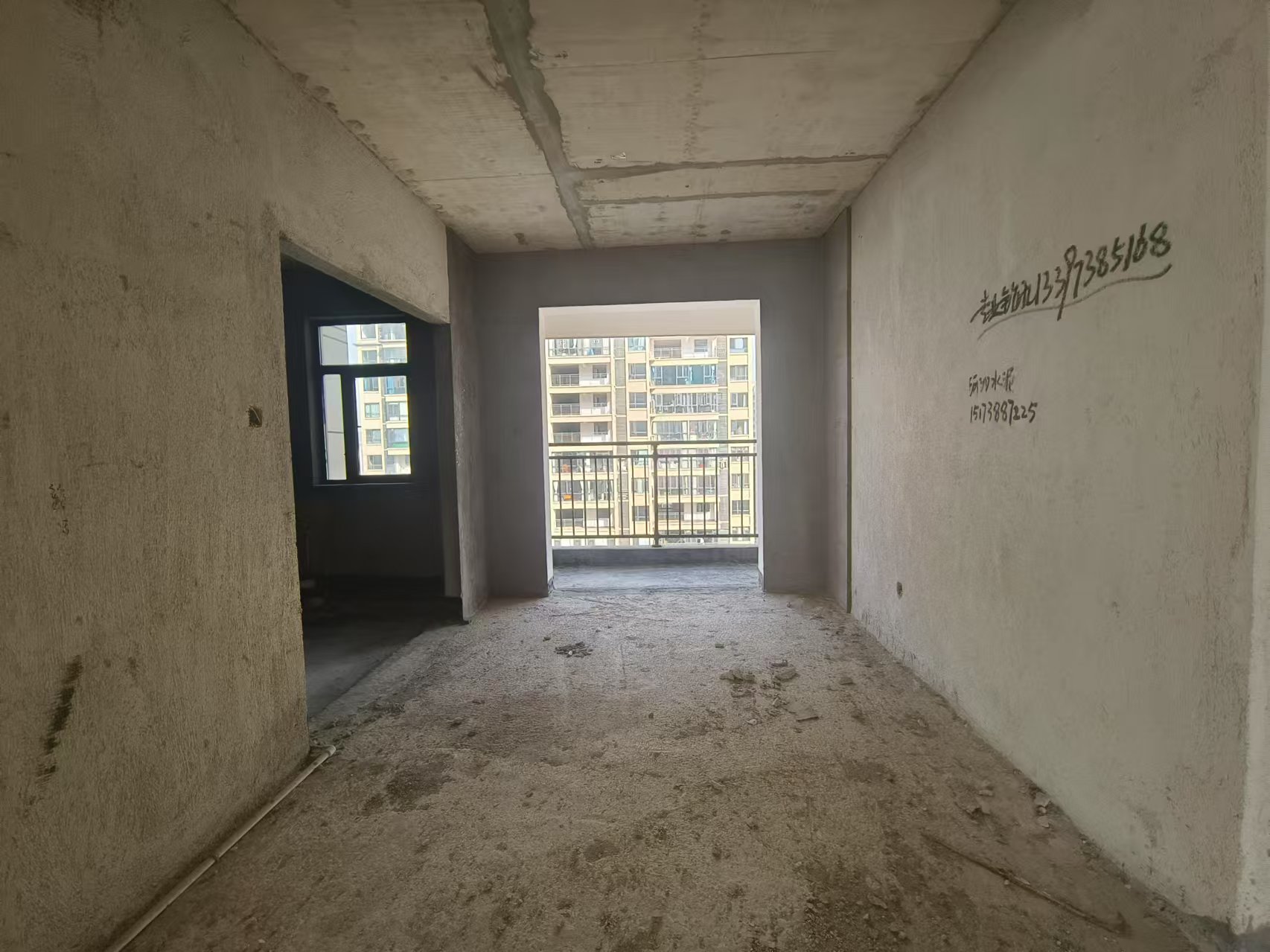 五江碧桂园城市广场 4室2厅2卫 83.8万 五江碧桂园城市广场 4室2厅2卫 83.8万室内图