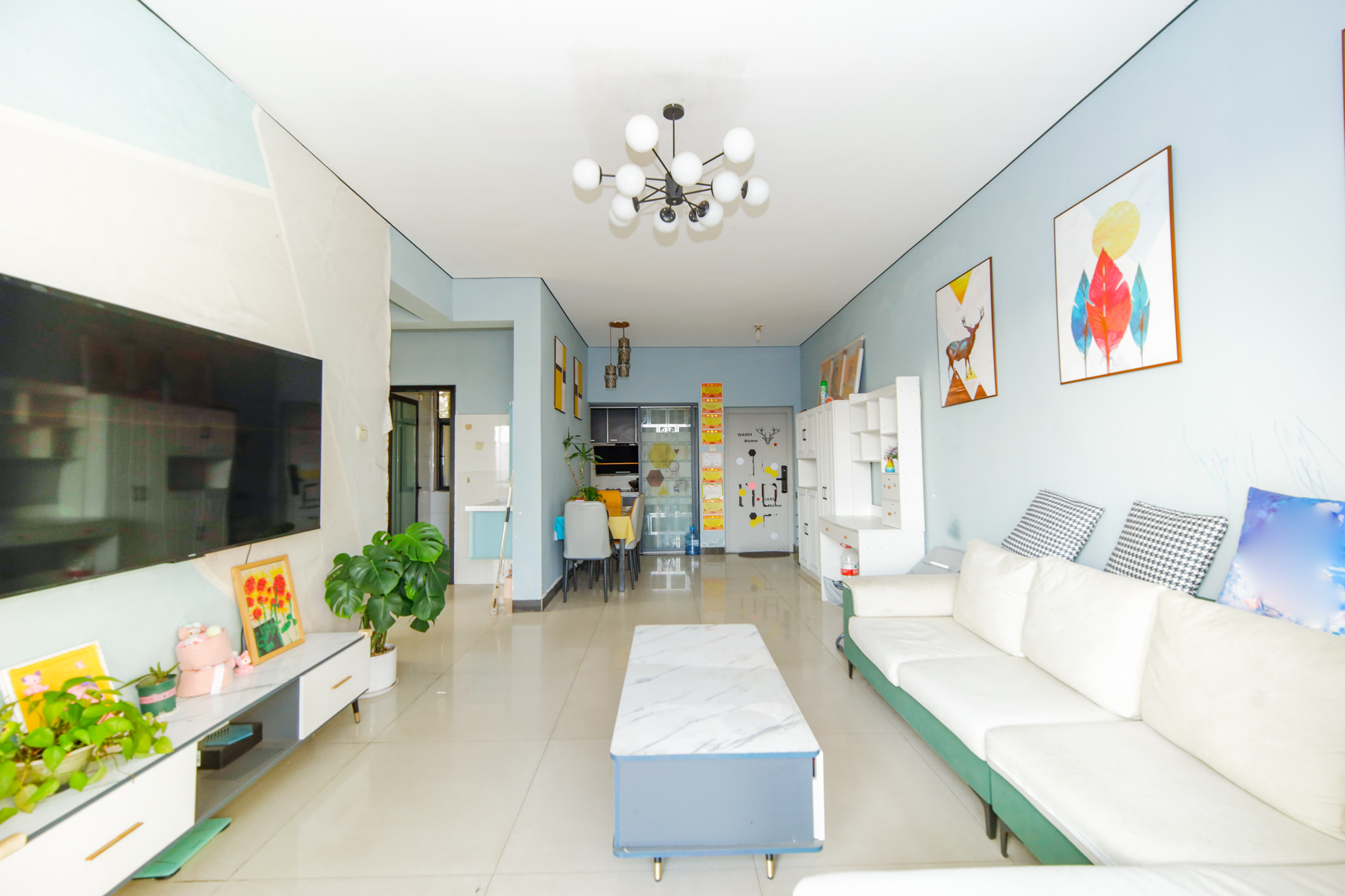 城南故事家园 3室2厅1卫 82.0万 城南故事家园 3室2厅1卫 82.0万客厅