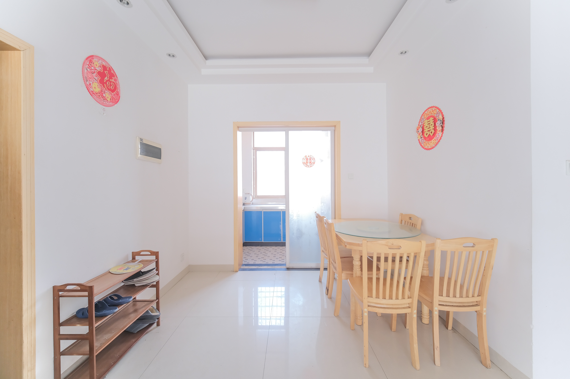 华业新城之都(星城之家) 3室2厅2卫 49.8万 华业新城之都(星城之家) 3室2厅2卫 49.8万客厅