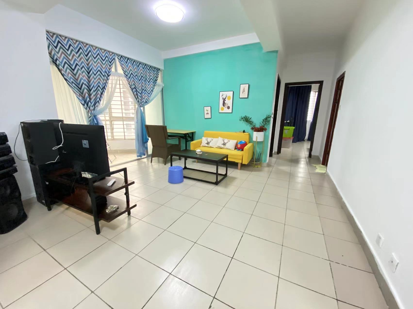 世贸中心  3室2厅2卫    2500.0元/月 世贸中心  3室2厅2卫    2500.0元/月室内图