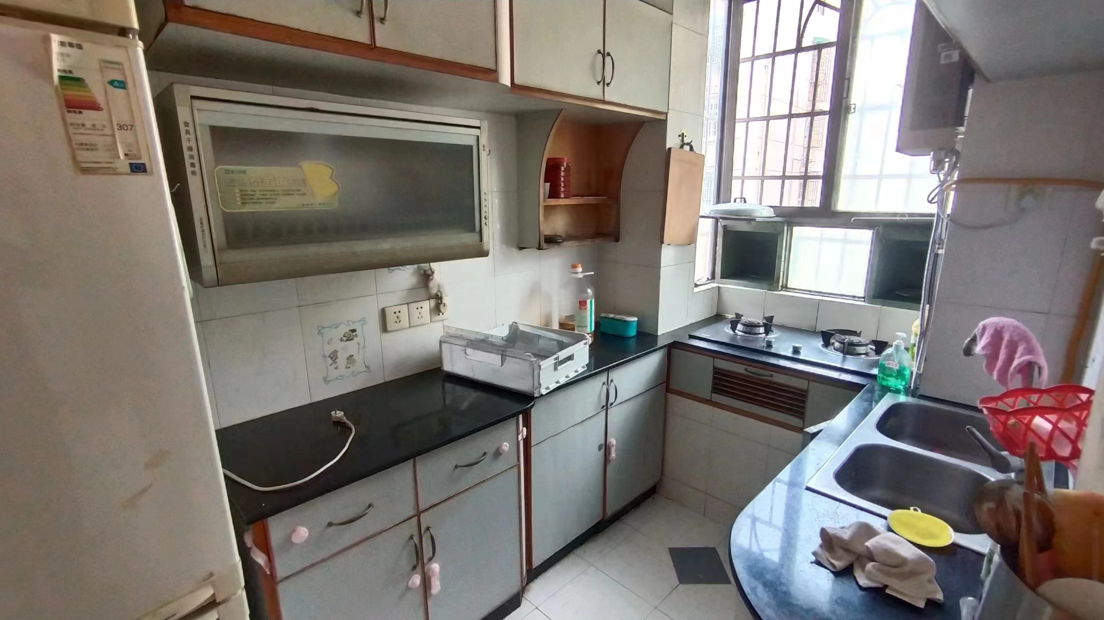 鑫邮小区  2室2厅1卫    1700.0元/月 鑫邮小区  2室2厅1卫    1700.0元/月室内图