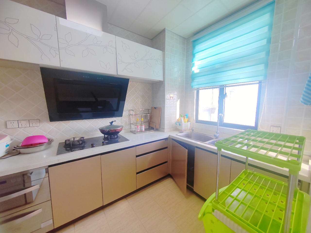 御景东方  3室2厅2卫    79.8万 御景东方  3室2厅2卫    79.8万室内图