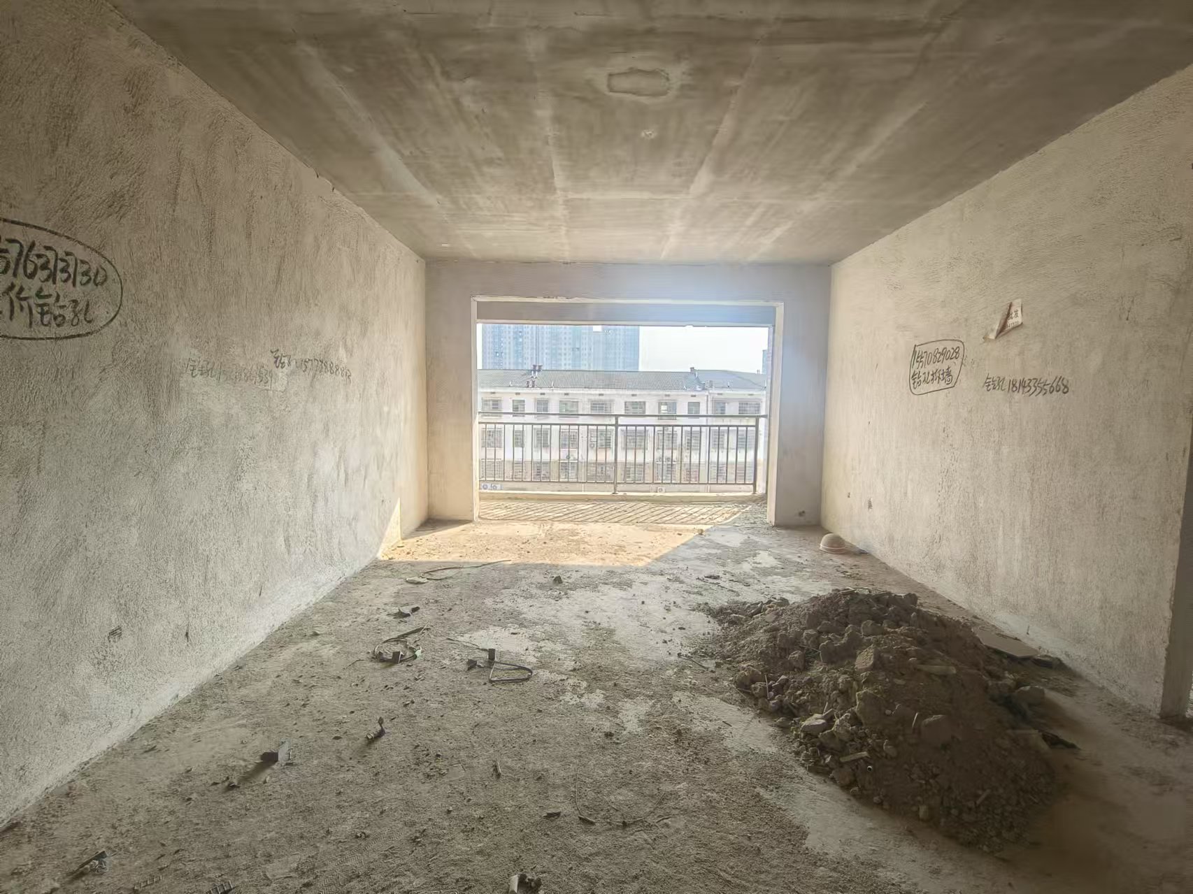 城南映像 3室2厅2卫 49.8万 城南映像 3室2厅2卫 49.8万户型图