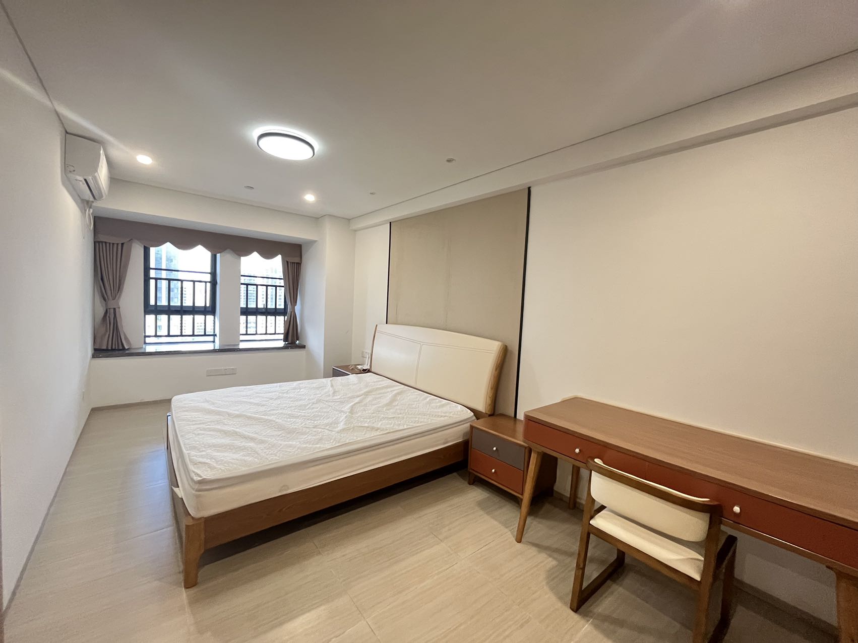 海航豪庭南苑 1室1厅1卫 140.0万 海航豪庭南苑 1室1厅1卫 140.0万室内图