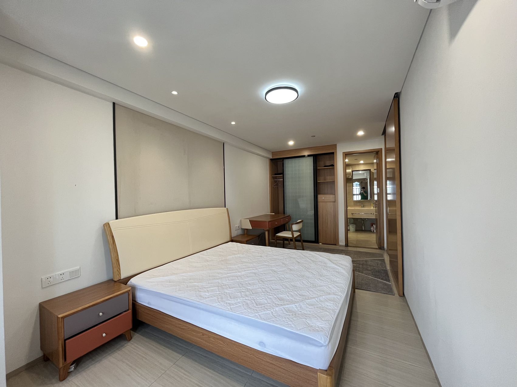 海航豪庭南苑 1室1厅1卫 140.0万 海航豪庭南苑 1室1厅1卫 140.0万室内图