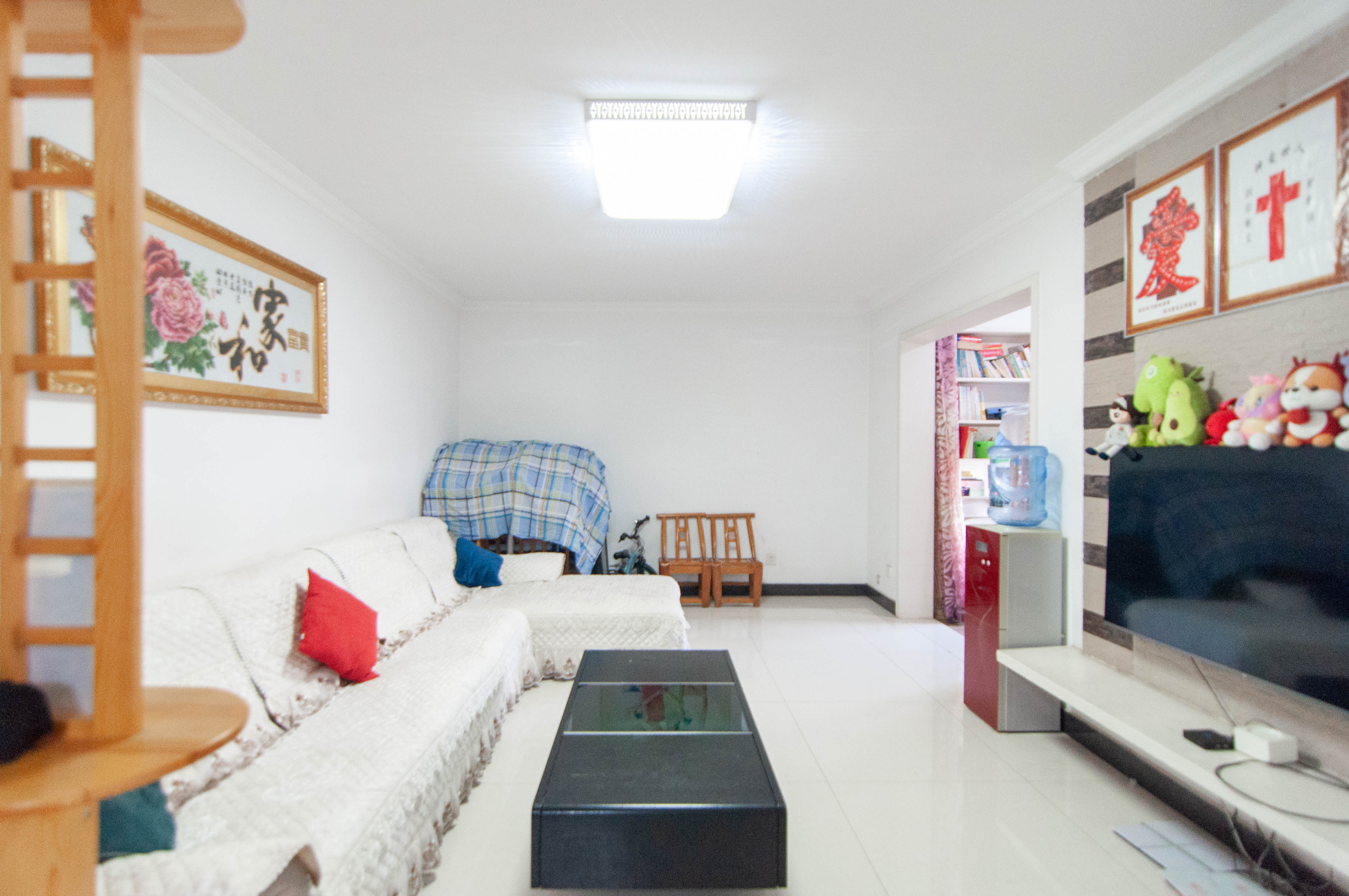 玛依拉山庄  2室2厅1卫    78.8万 玛依拉山庄  2室2厅1卫    78.8万