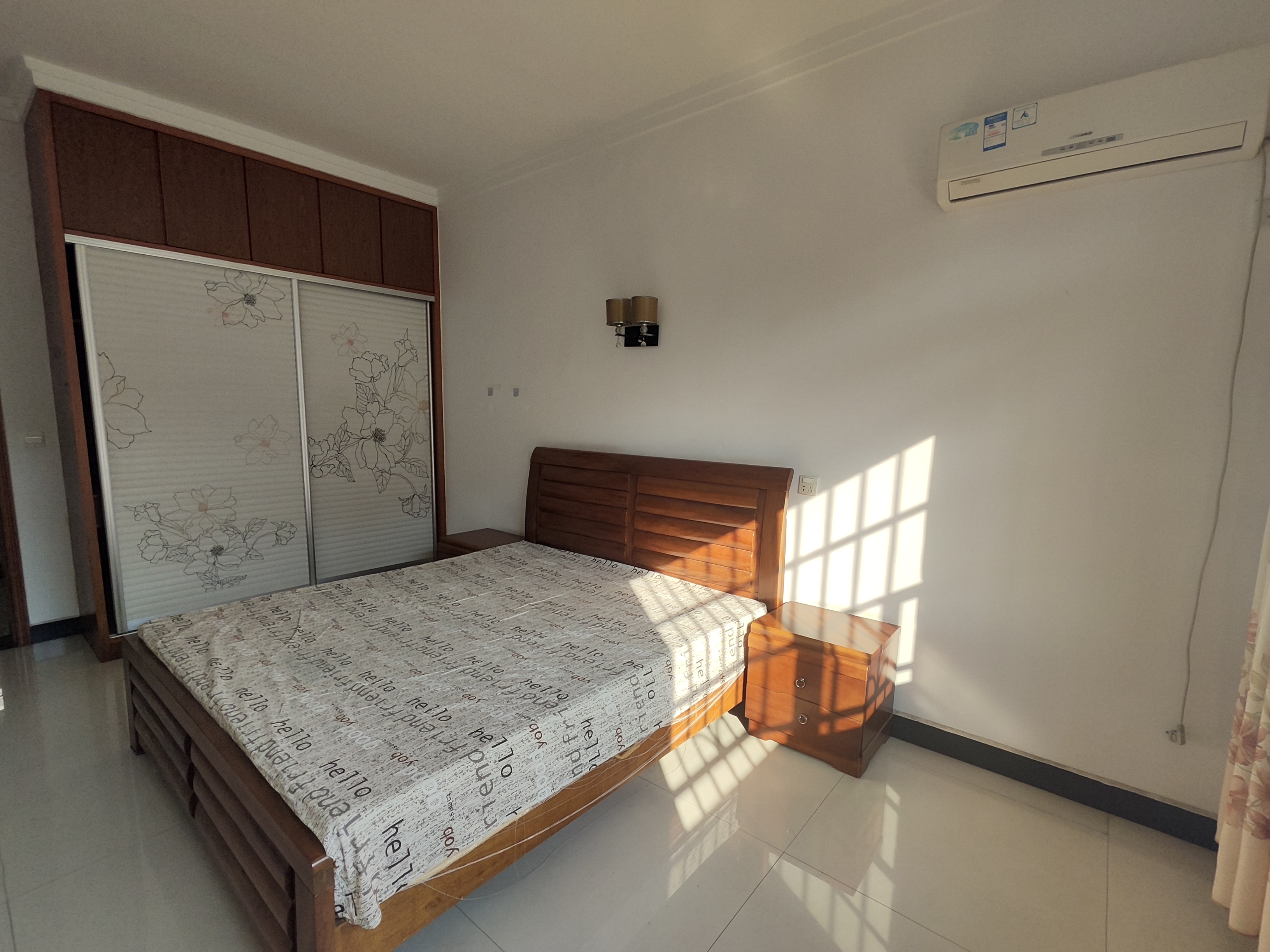 兴旺小区  3室2厅1卫    1200.0元/月 兴旺小区  3室2厅1卫    1200.0元/月室内图