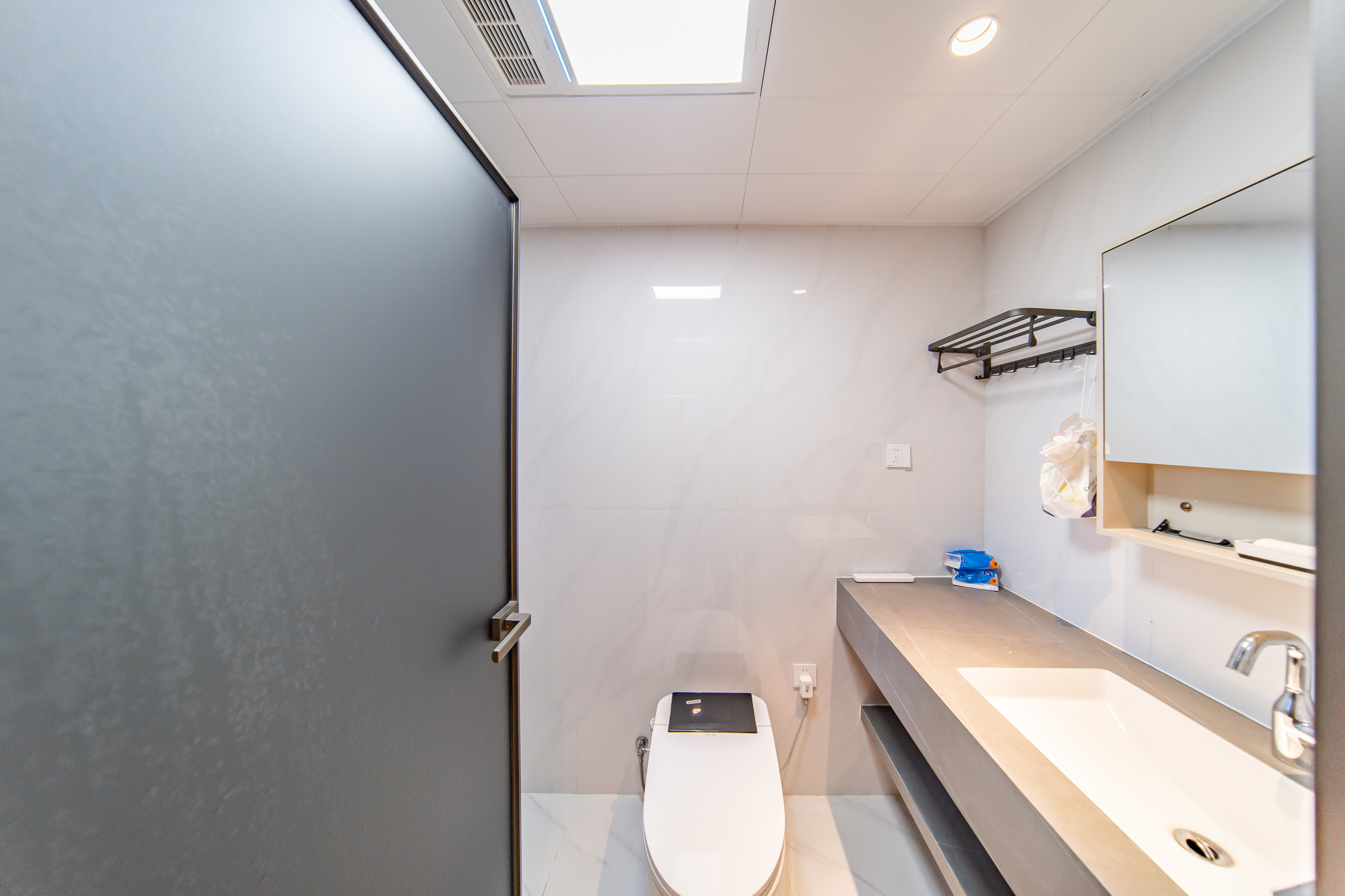 建发电建江山悦  3室2厅2卫    142.0万卫生间