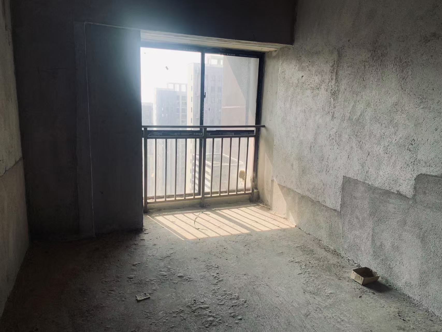 金钟大悦城 3室2厅1卫 70.0万 金钟大悦城 3室2厅1卫 70.0万室内图