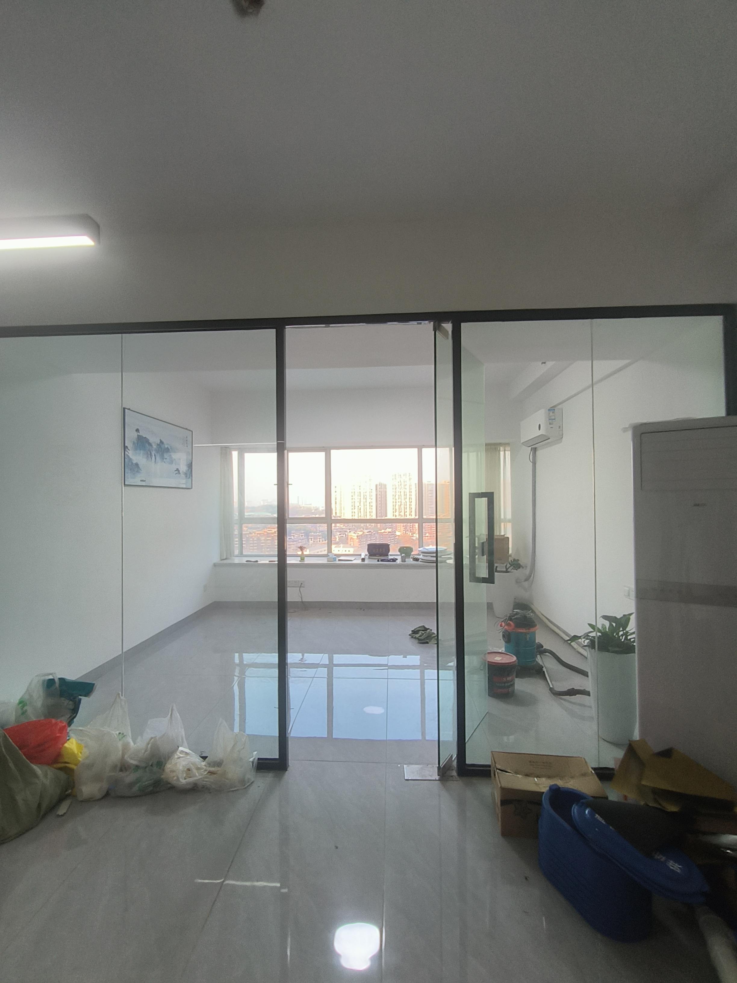 中建嘉和城  1室1厅1卫   2700.00元/月室内图