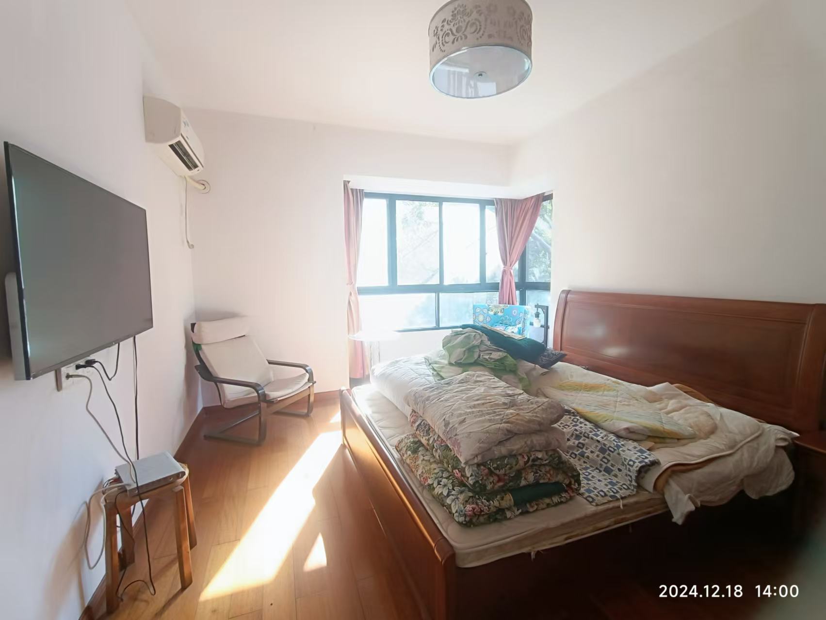 上城世家 3室2厅1卫 2000.0元/月 上城世家 3室2厅1卫 2000.0元/月室内图