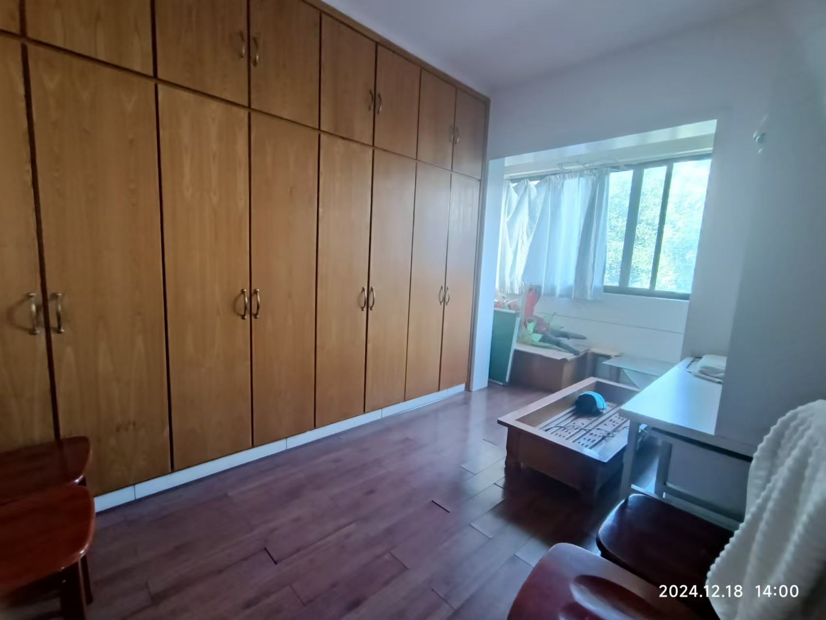 上城世家 3室2厅1卫 2000.0元/月 上城世家 3室2厅1卫 2000.0元/月室内图