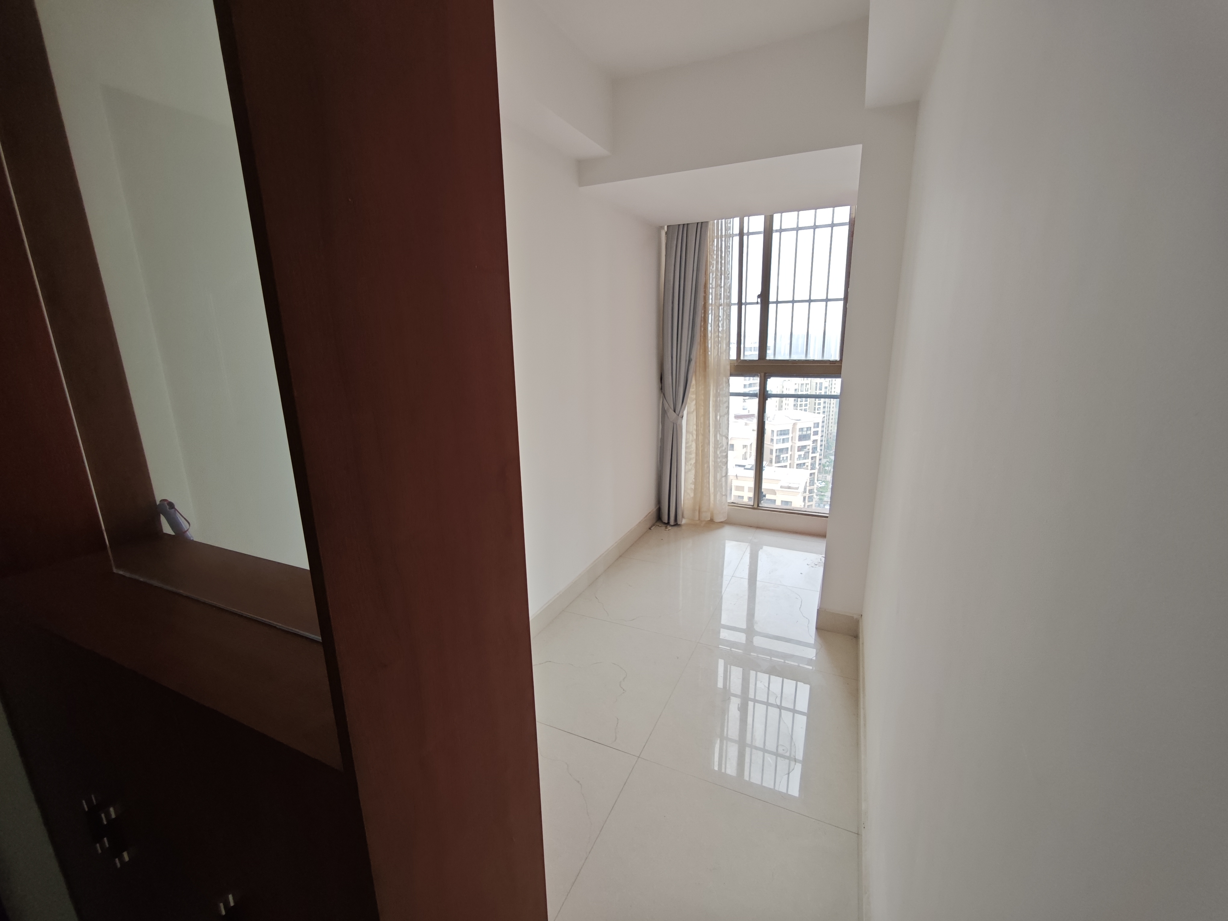 滨江绿都 3室2厅2卫 2700.0元/月 滨江绿都 3室2厅2卫 2700.0元/月室内图