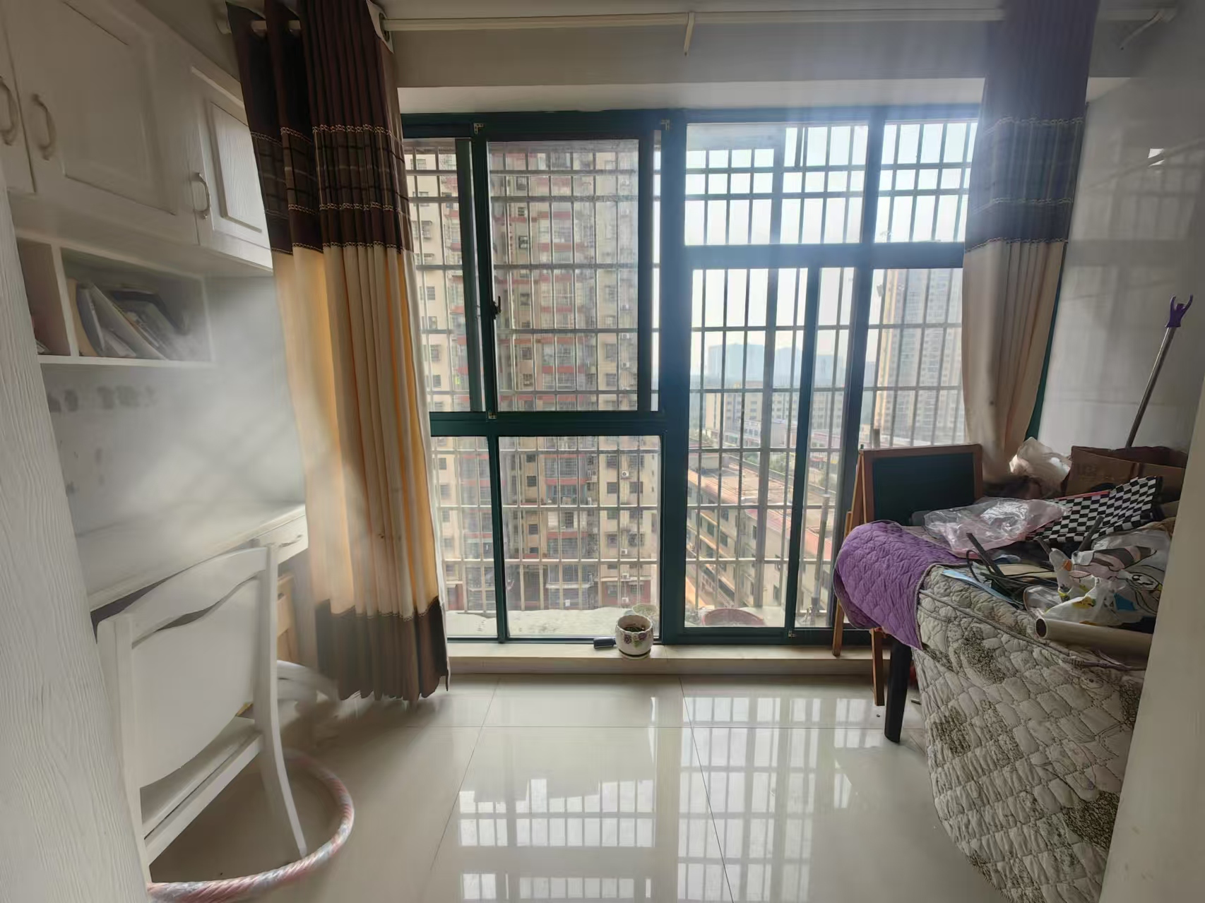 红建滨水铭城  2室2厅1卫    1200.0元/月 红建滨水铭城  2室2厅1卫    1200.0元/月室内图