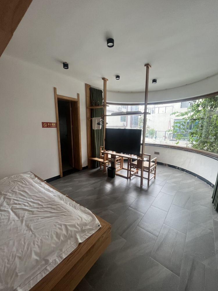 龙腾别墅 10室5厅9卫 15000.0元/月 龙腾别墅 10室5厅9卫 15000.0元/月户型图