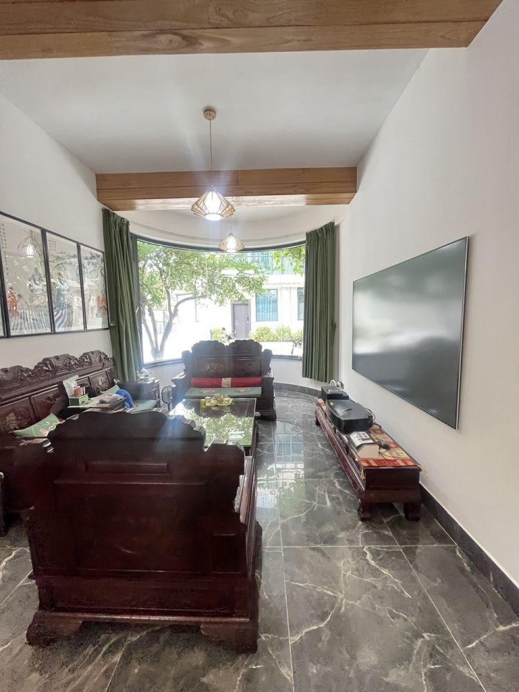 龙腾别墅 10室5厅9卫 15000.0元/月 龙腾别墅 10室5厅9卫 15000.0元/月室内图