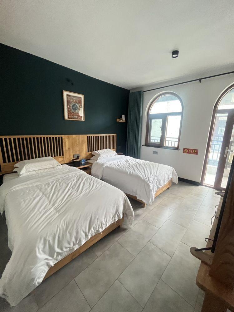 龙腾别墅 10室5厅9卫 15000.0元/月 龙腾别墅 10室5厅9卫 15000.0元/月室内图