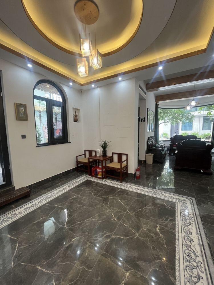 龙腾别墅 10室5厅9卫 15000.0元/月 龙腾别墅 10室5厅9卫 15000.0元/月室内图