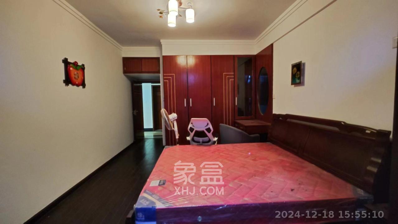 新都小区  3室2厅2卫   1200.00元/月室内图