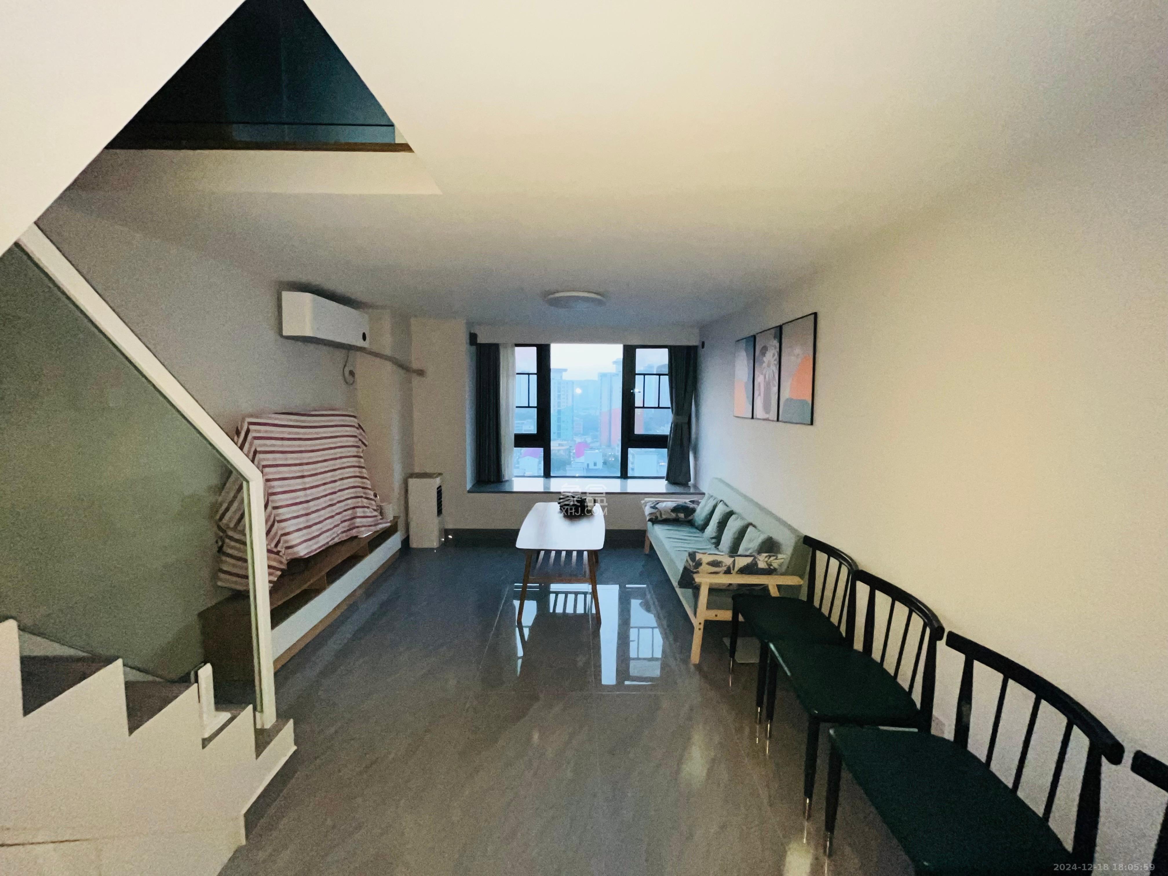 时代MOMA云PARK  2室1厅1卫    2600.0元/月 时代MOMA云PARK  2室1厅1卫    2600.0元/月室内图