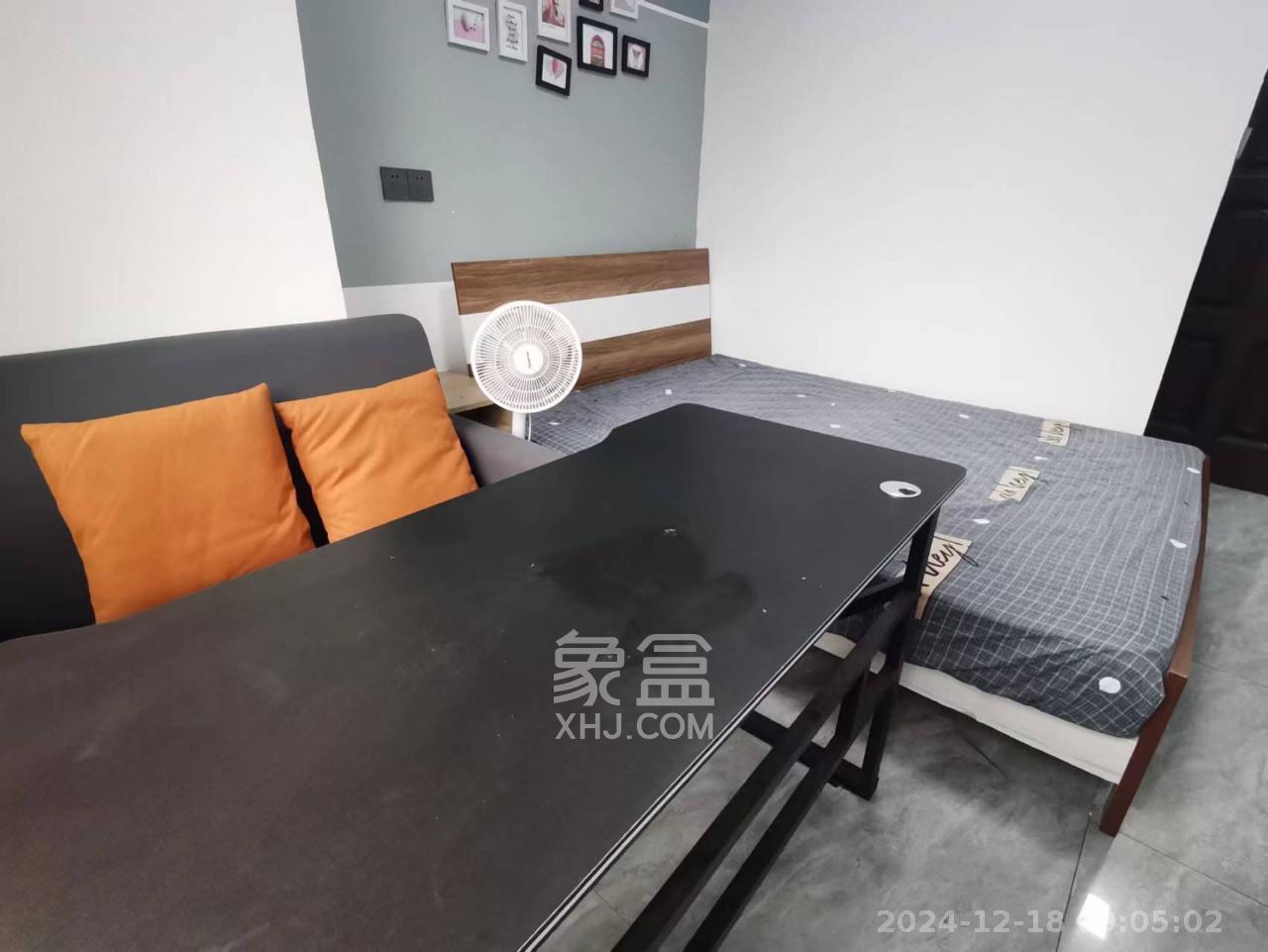 博林云栖  1室1厅1卫   1600.00元/月室内图