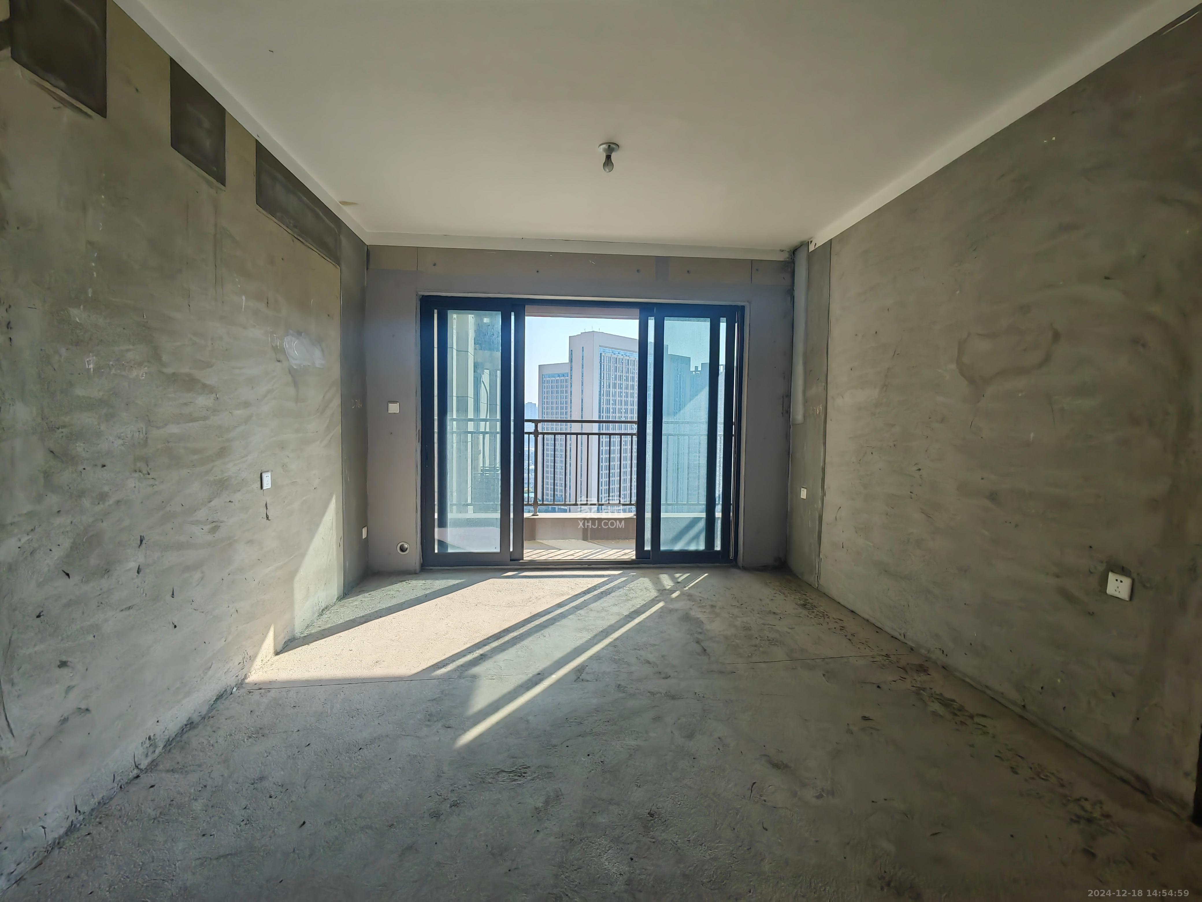 保利大都汇一期、二期 4室2厅2卫 1600.0元/月 保利大都汇一期、二期 4室2厅2卫 1600.0元/月室内图