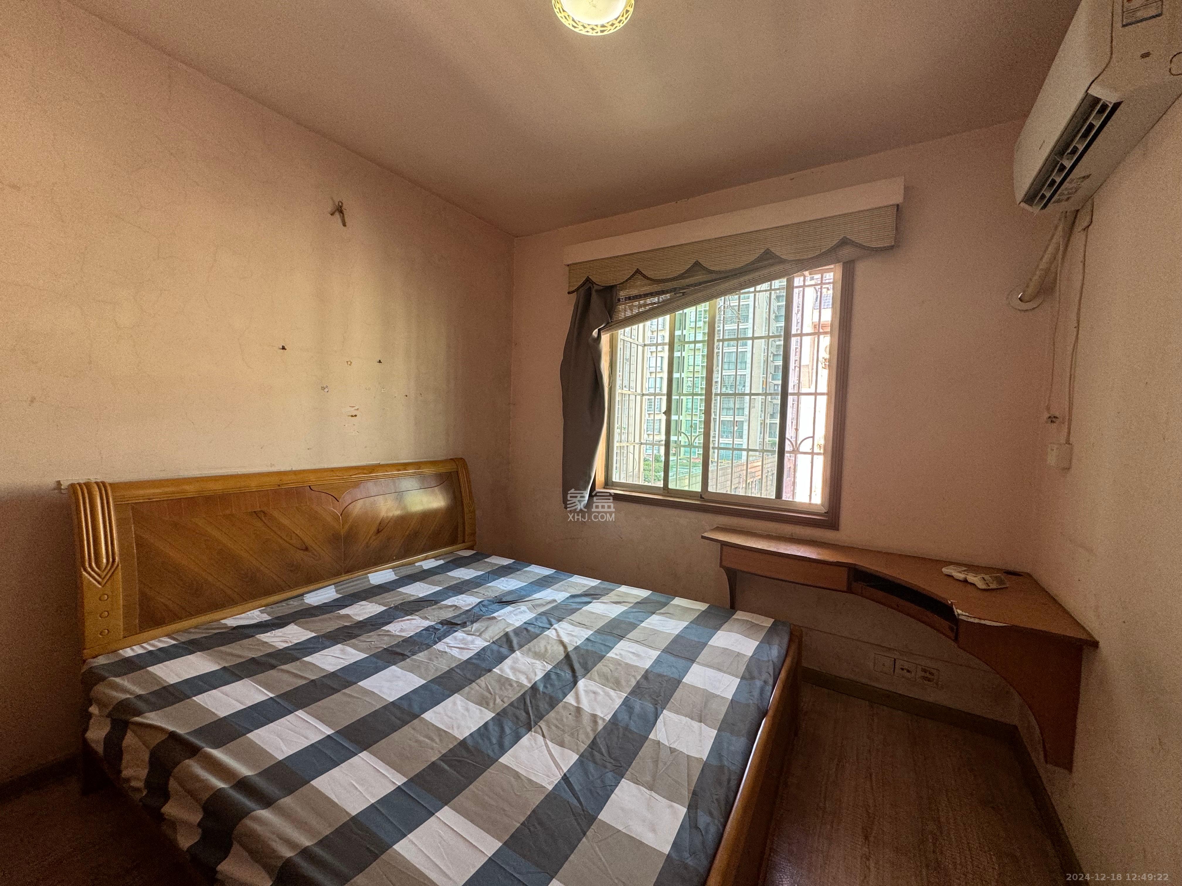 茶叶大市场“山水茗园” 3室2厅2卫 1300.0元/月 茶叶大市场“山水茗园” 3室2厅2卫 1300.0元/月室内图