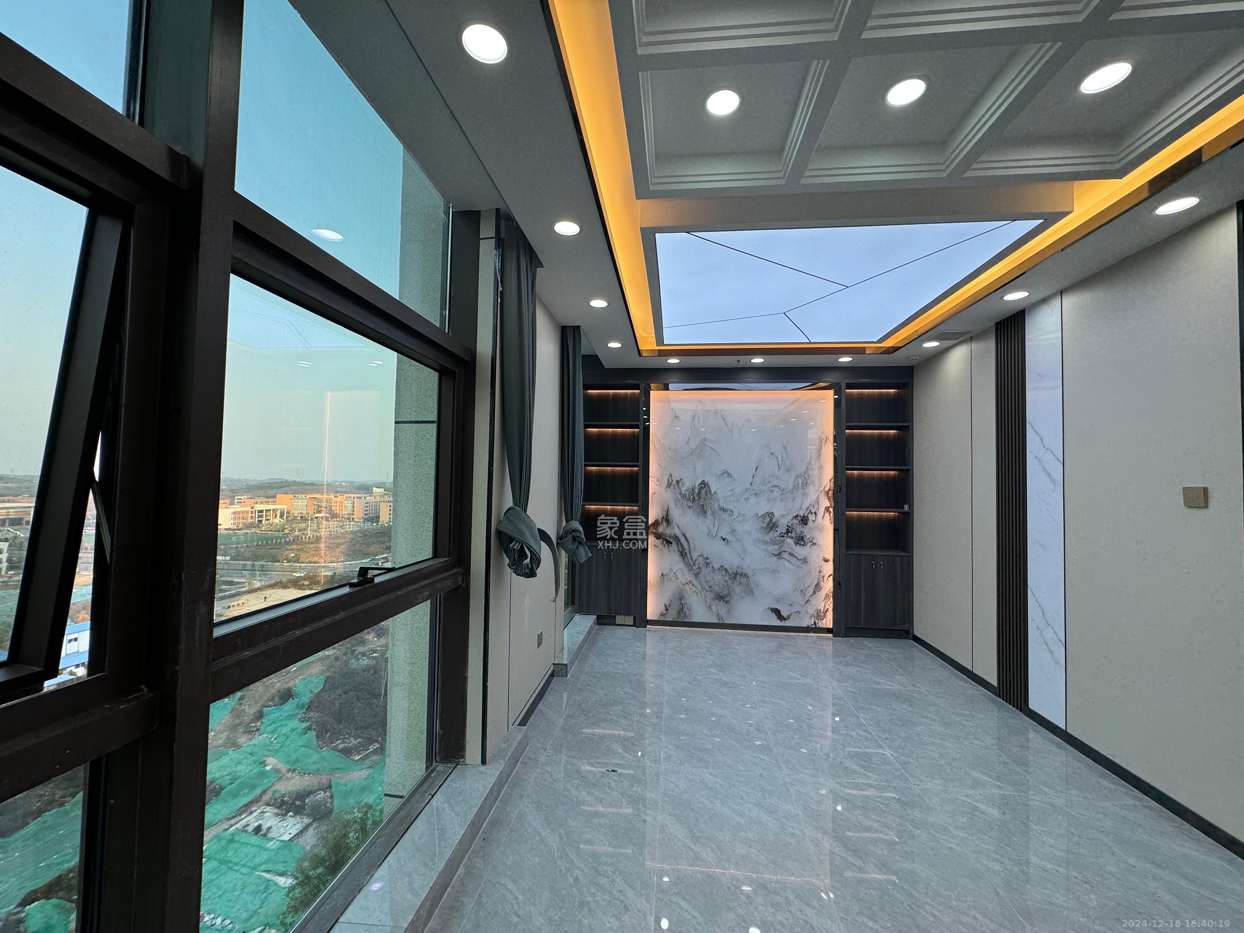 望新锦璨商业中心  1室1厅0卫    14800.0元/月 望新锦璨商业中心  1室1厅0卫    14800.0元/月室内图