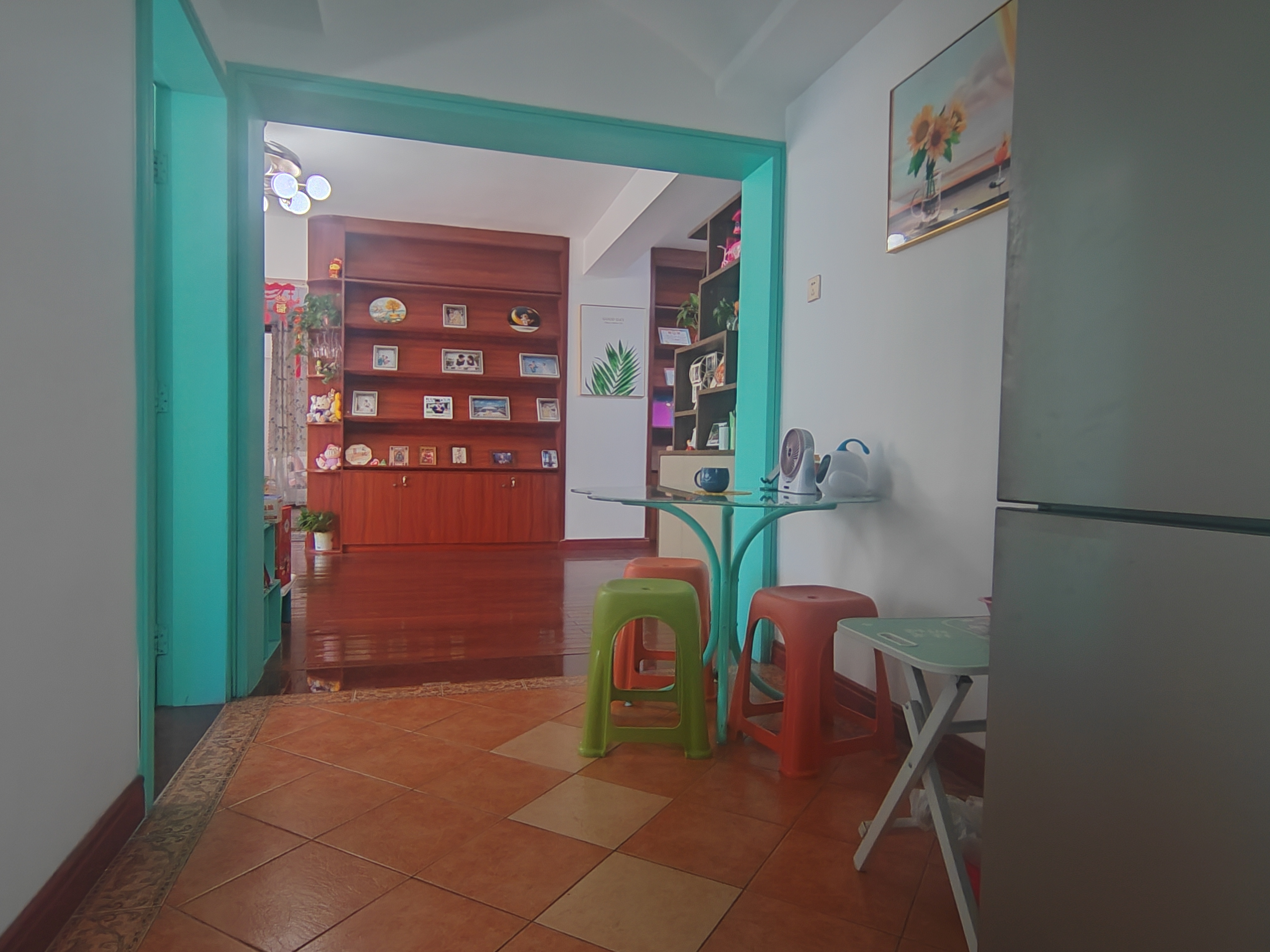 金桃苑 3室2厅1卫 143.0万 金桃苑 3室2厅1卫 143.0万客厅