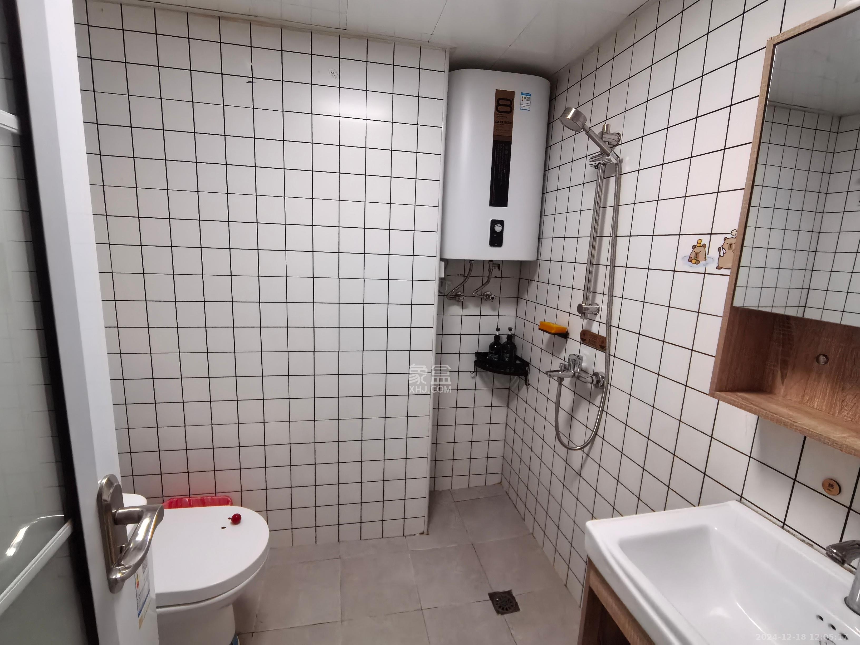 和府 1室1厅1卫 2000.0元/月 和府 1室1厅1卫 2000.0元/月室内图